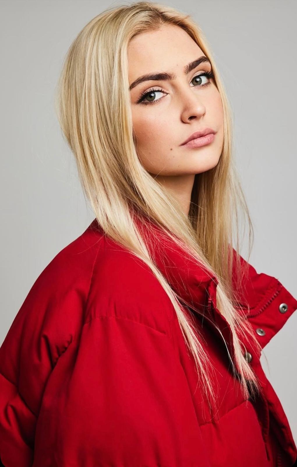 Anna — Model & Hostess in P&ouml;rtschach Am W&ouml;rthersee photo 4