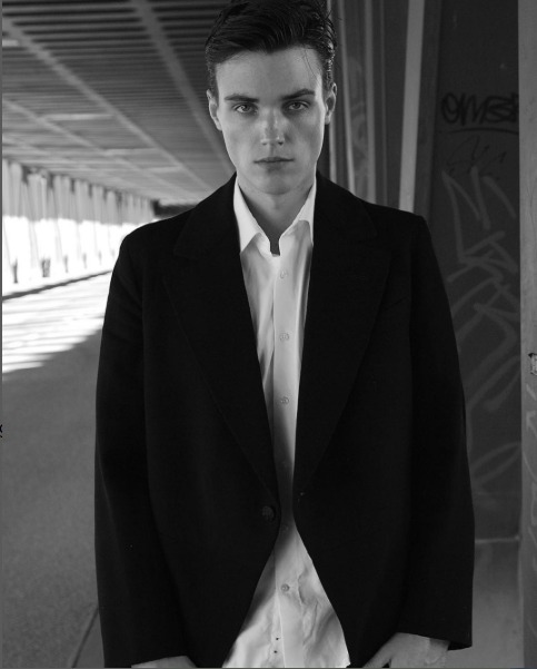 Jonas — Model & Host in Hamburg photo 10