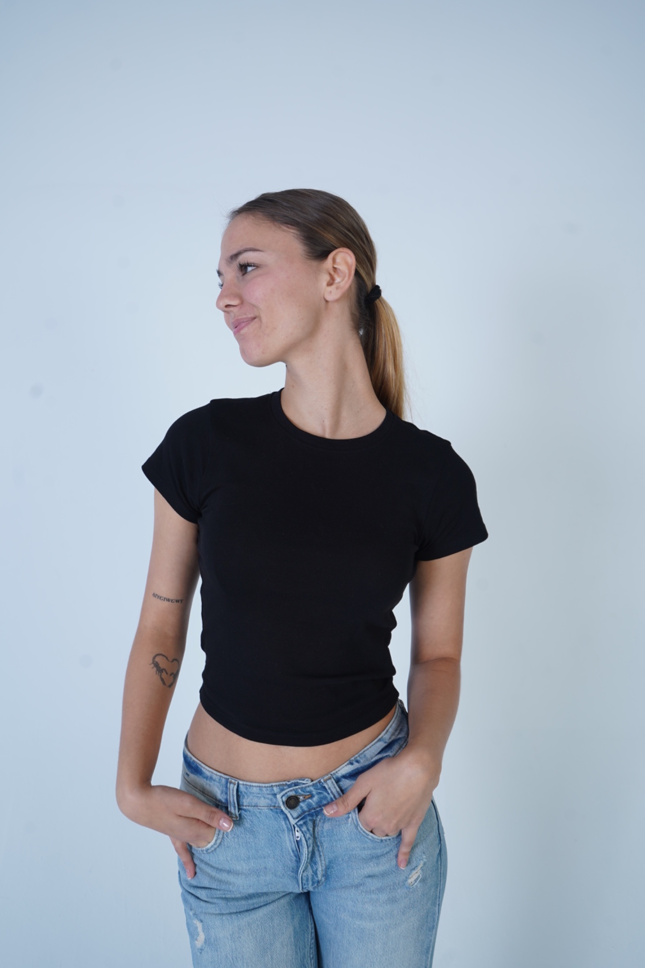 Gal&bull;la — Model & Hostess in Barcelona photo 3