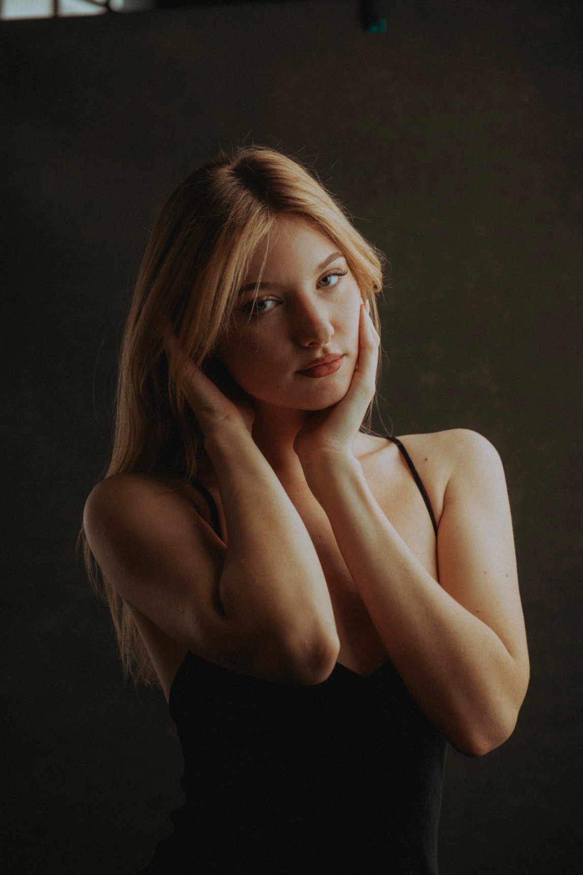 Ajda Lana — Model & Hostess in Ljubljana photo 5