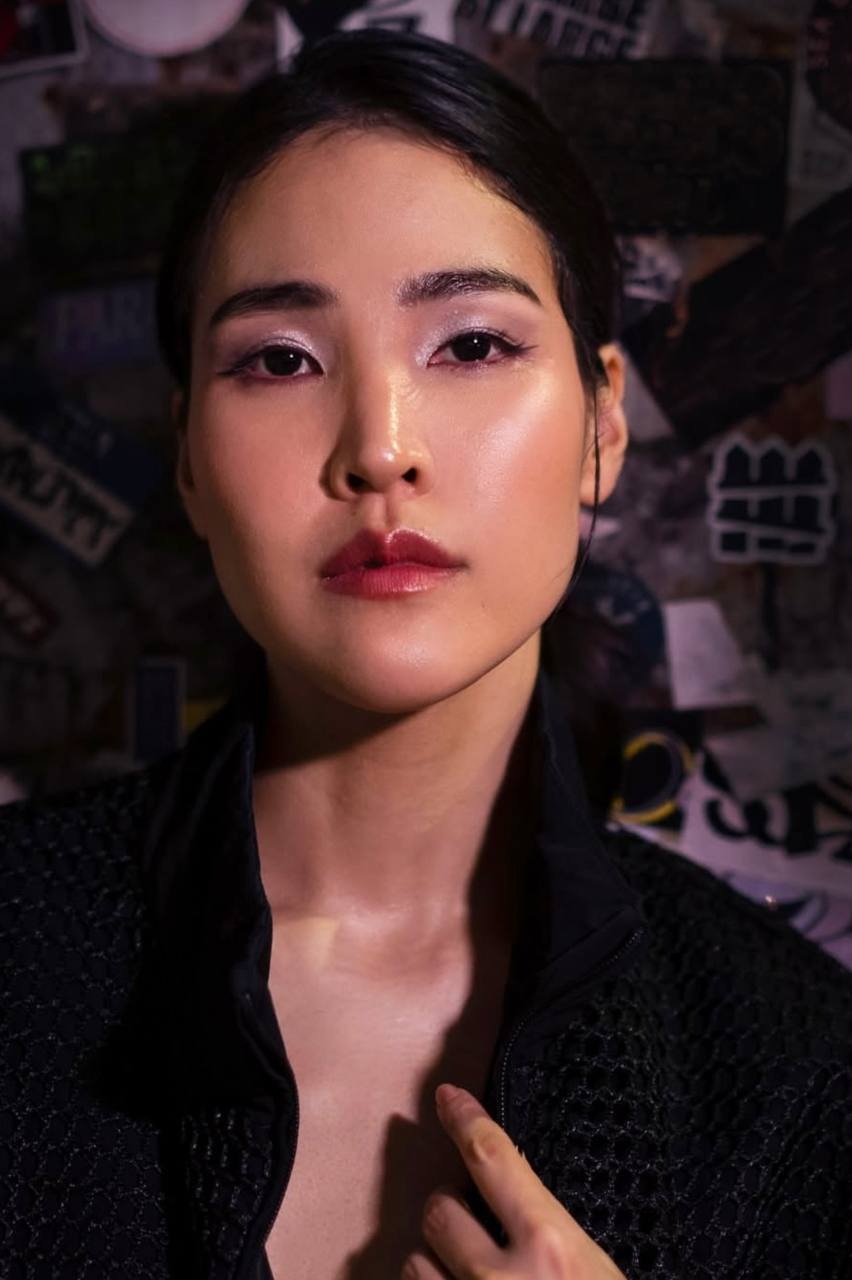 Kana — Model & Hostess in Shibuya photo 8