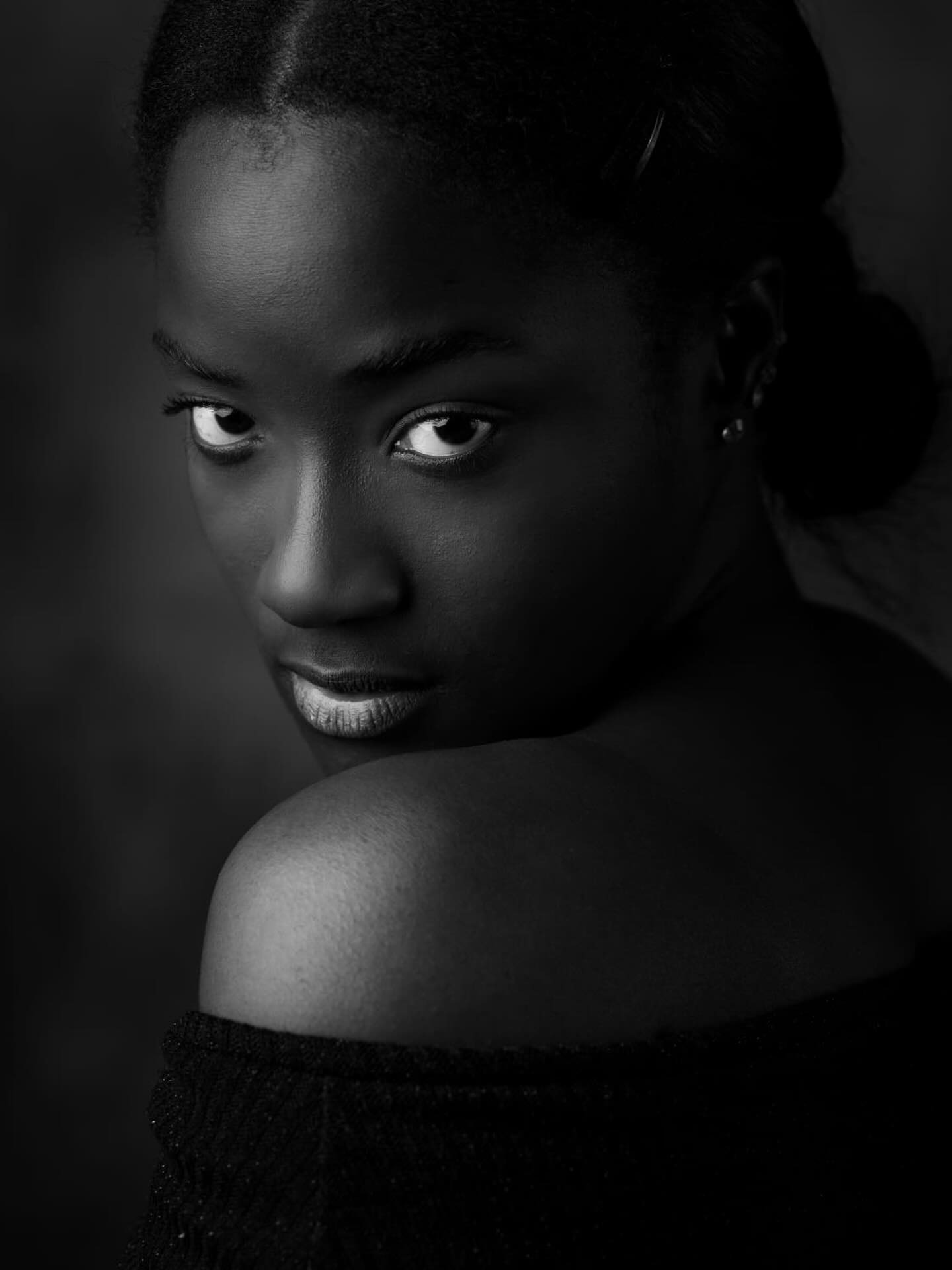 Salmina — Model & Hostess in Lecco photo 5