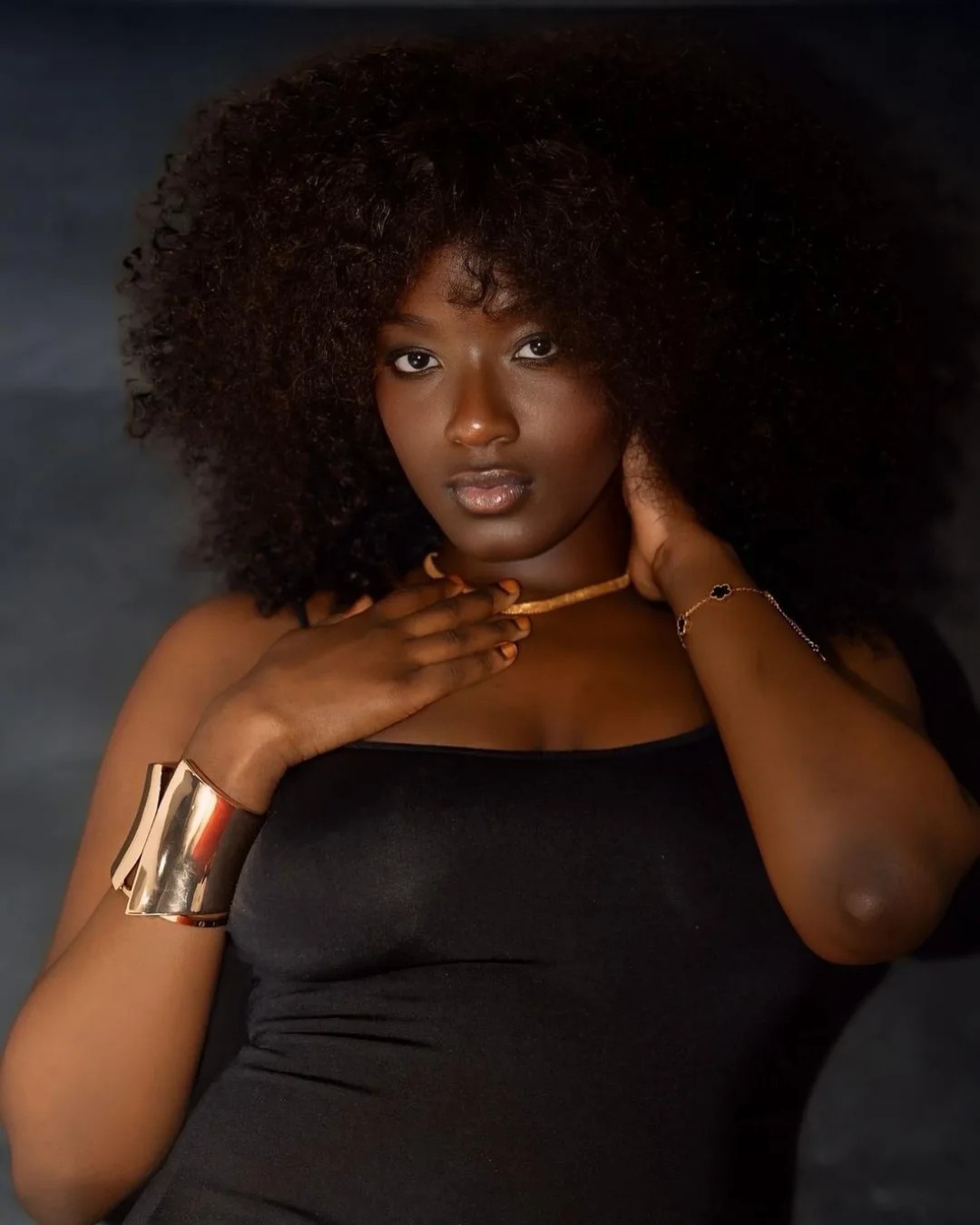 Salmina — Model & Hostess in Lecco photo 7