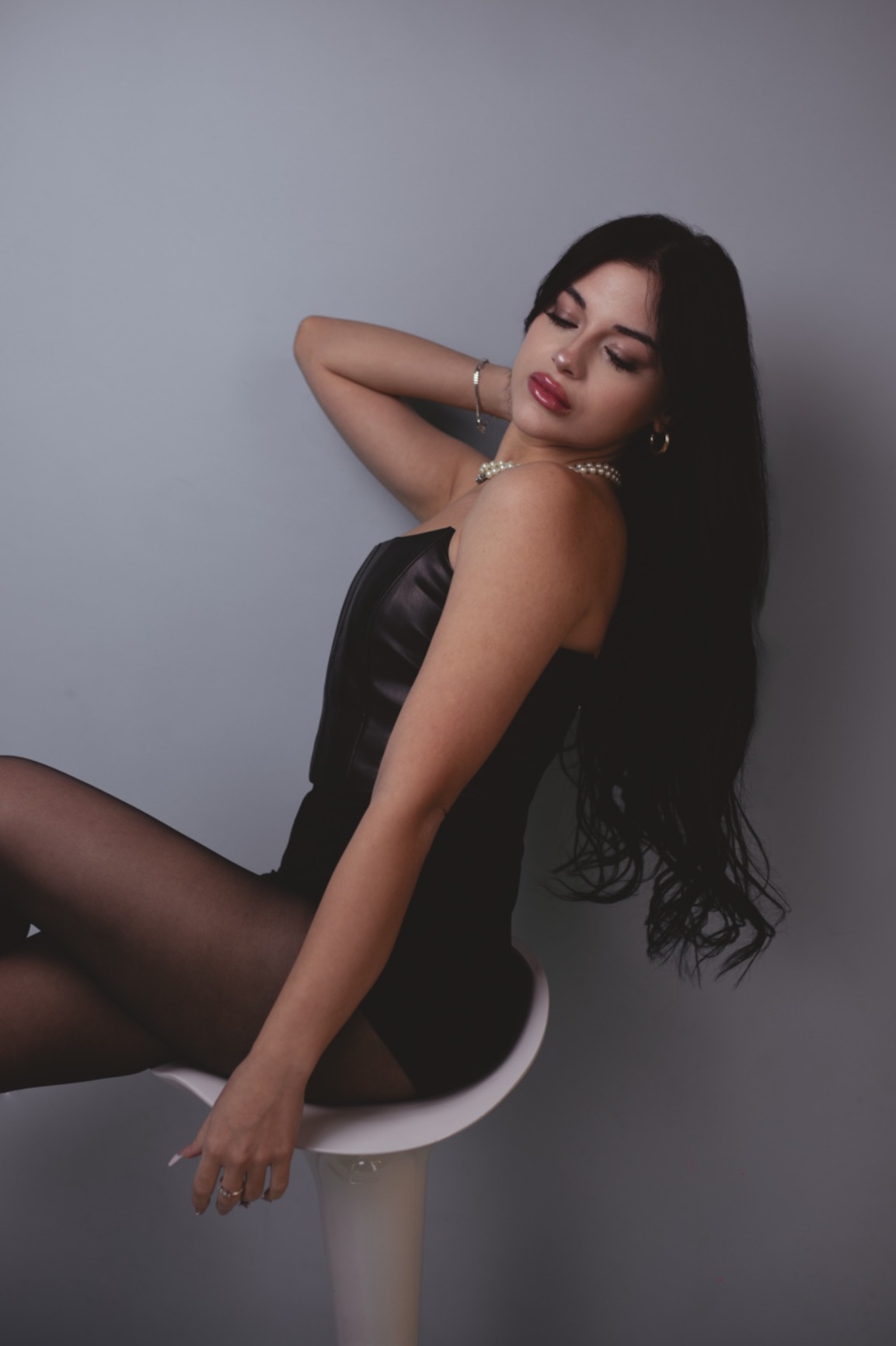 Karina — Model & Hostess in Ljubljana photo 3