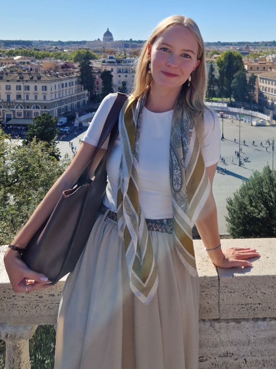 Nu&scaron;a — Model & Hostess in Ljubljana photo 6