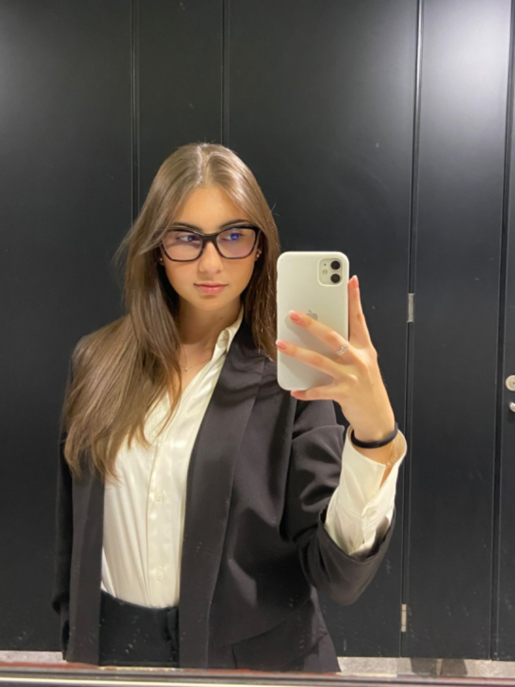 Giulia — Model & Hostess in Trebbo photo 2
