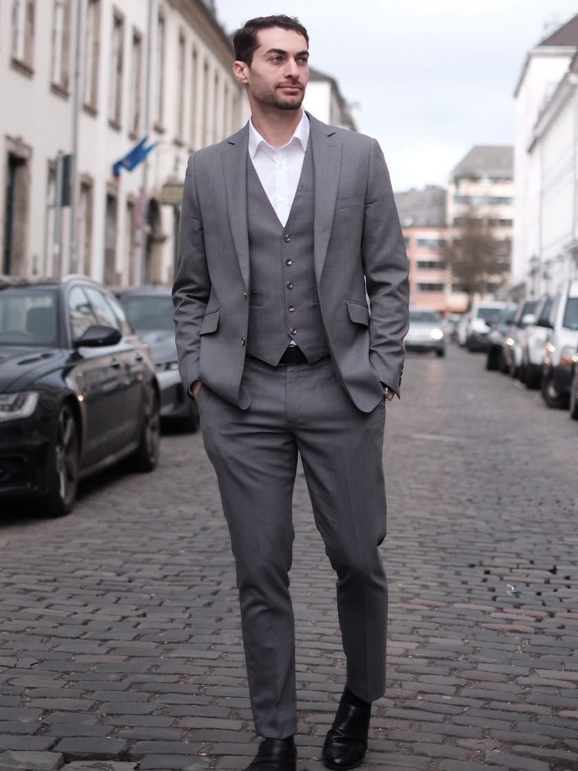 Charfeddine — Model & Host in Düsseldorf photo 12