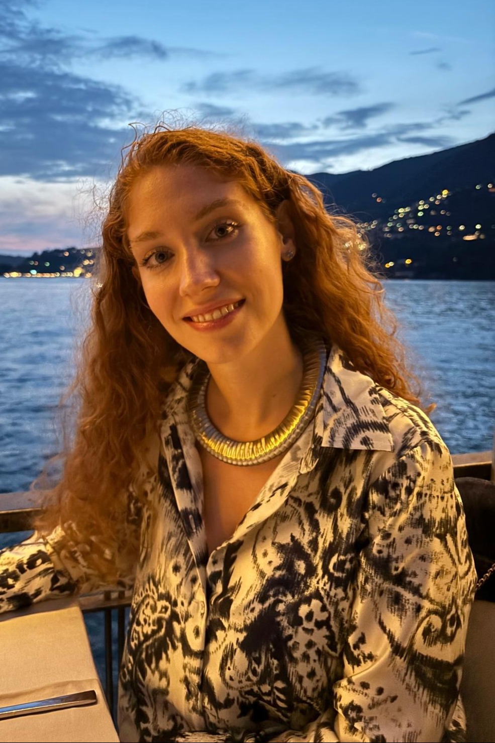 Beatrice — Model & Hostess in Como photo 1