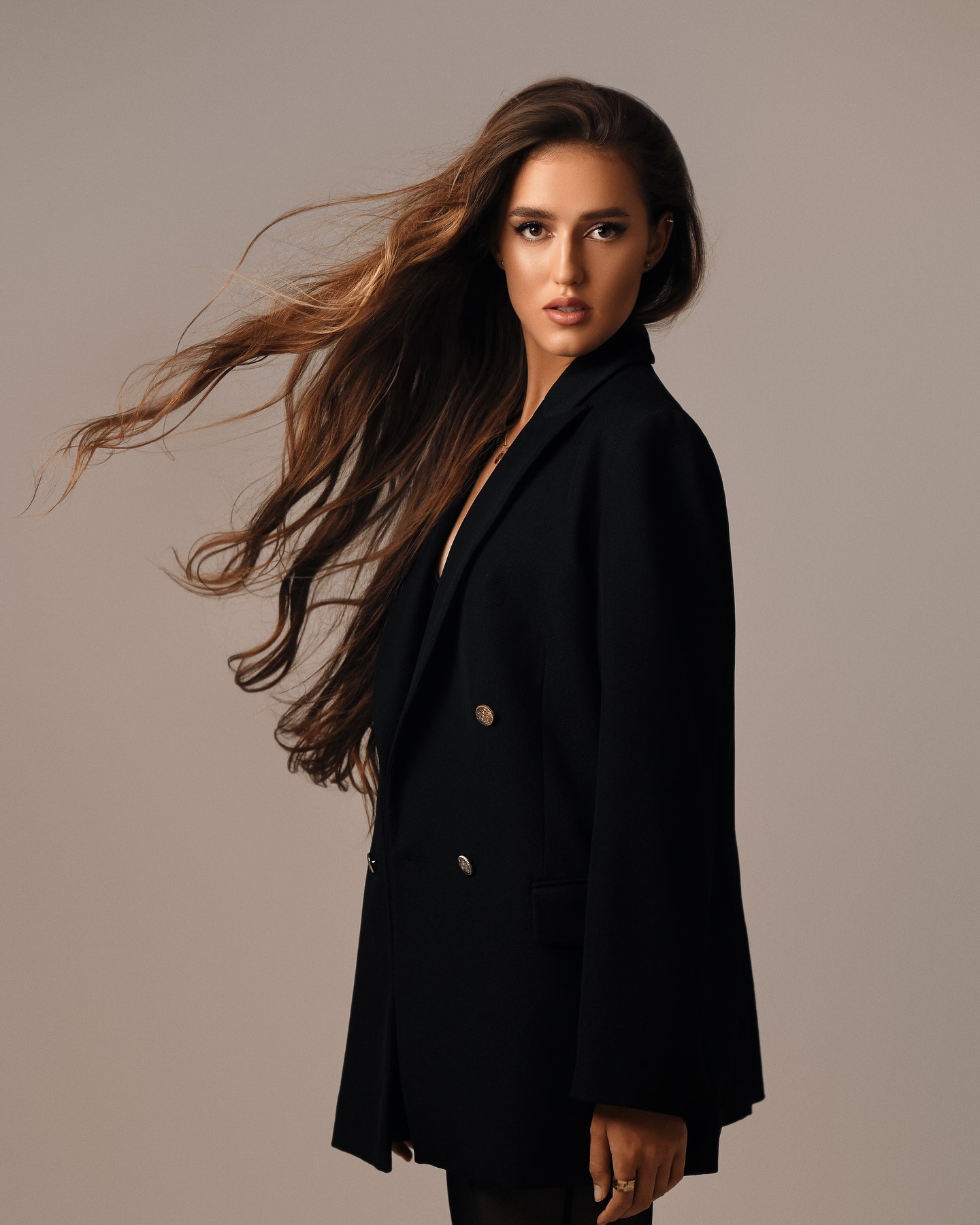 Yana — Model & Hostess in Greater London photo 4