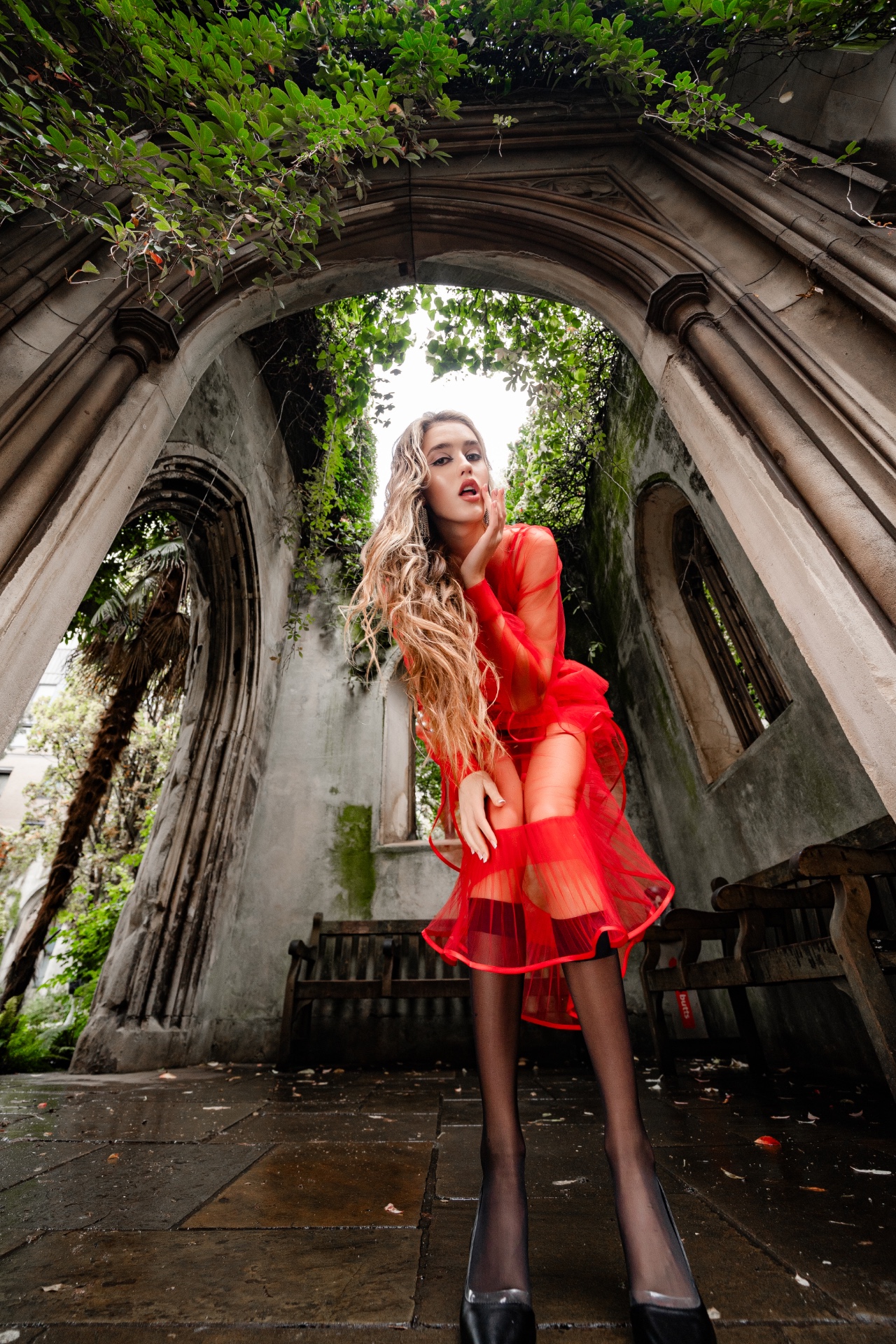 Yana — Model & Hostess in Greater London photo 11