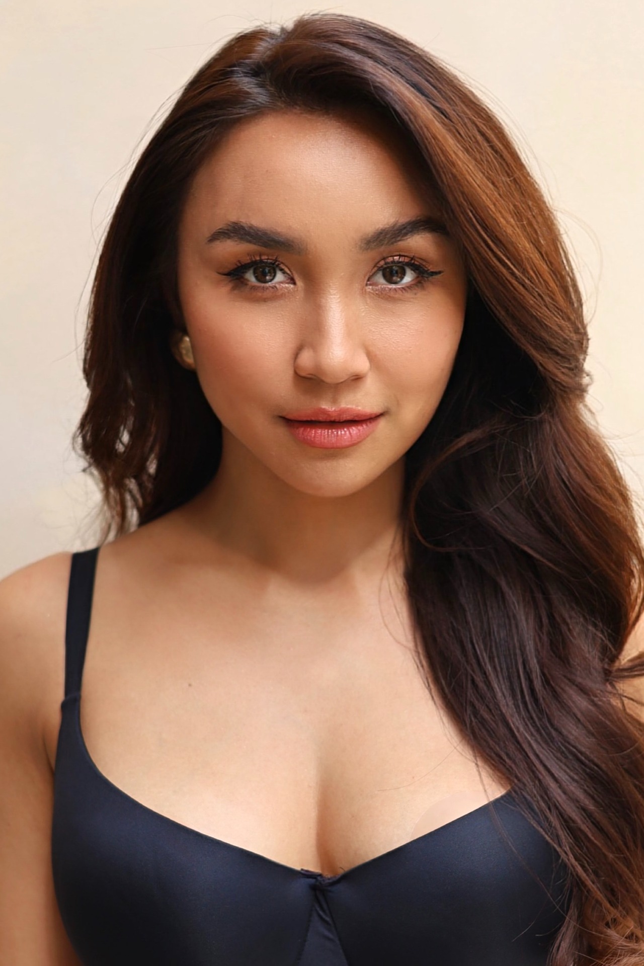 Suci — Model & Hostess in Rotterdam photo 6
