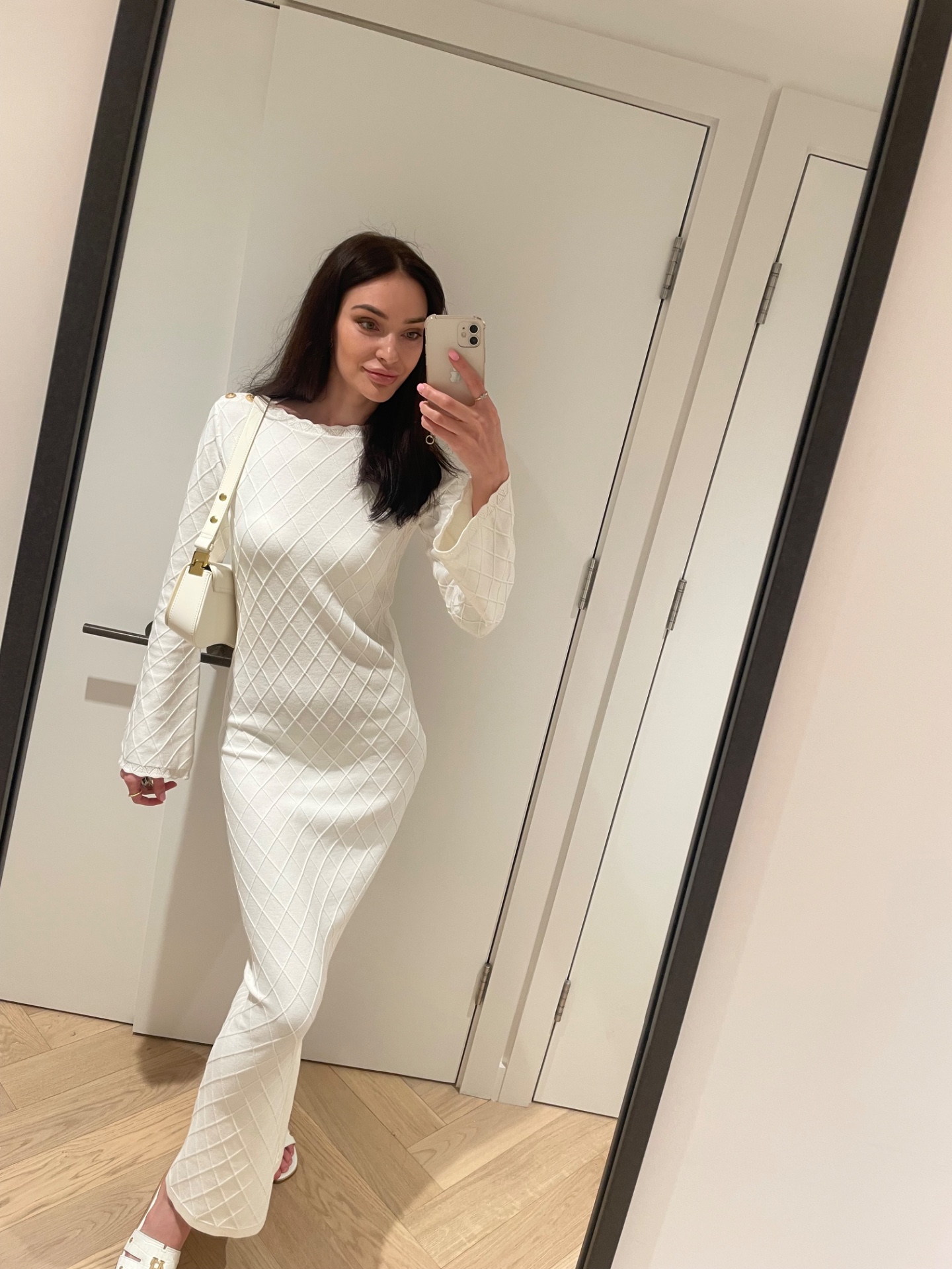 Nadiia — Model & Hostess in Greater London photo 1