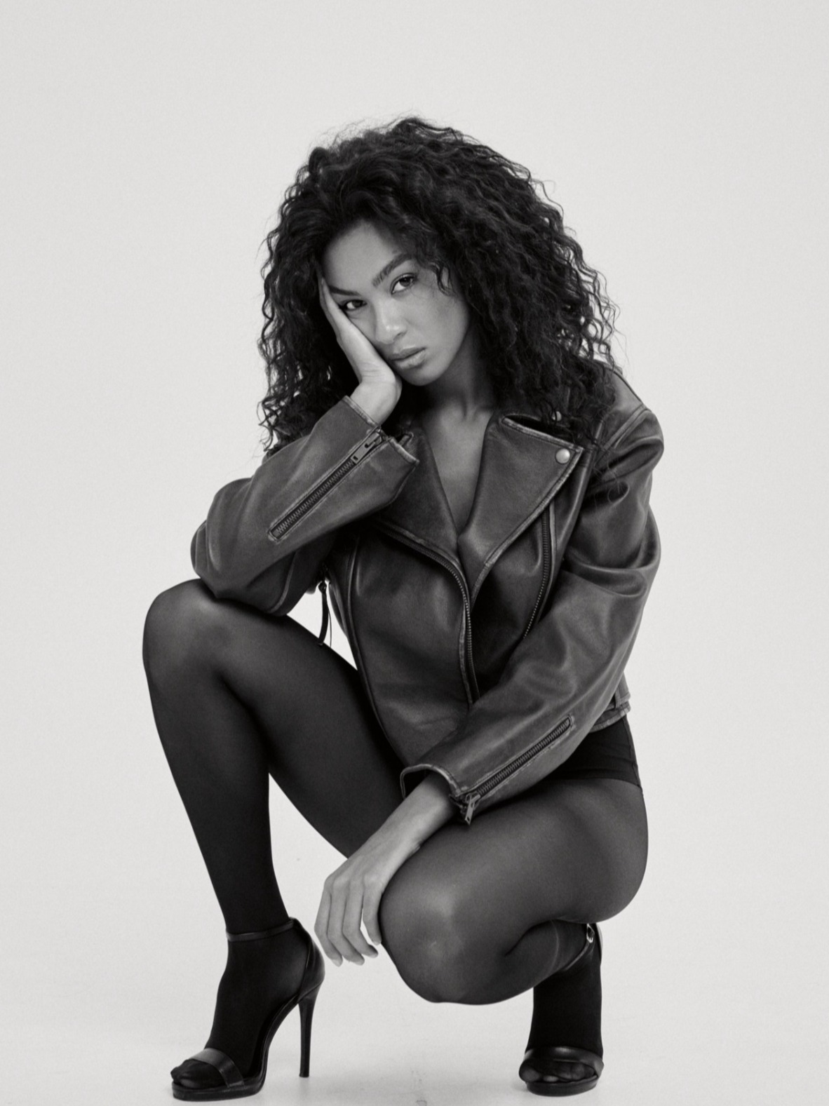 Meny — Model & Hostess in Zafferana Etnea photo 9