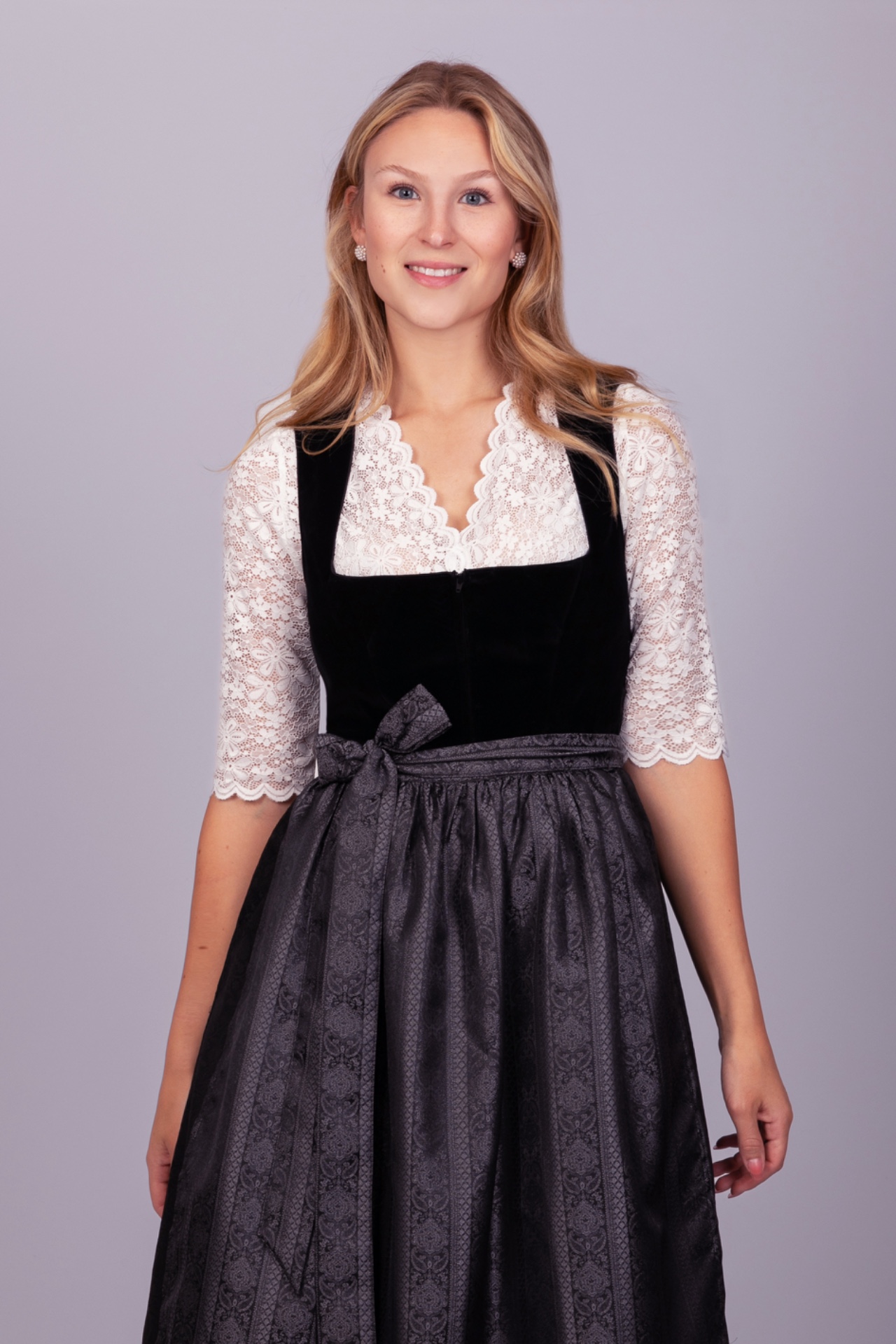 Laura — Model & Hostess in Hohenfels photo 10
