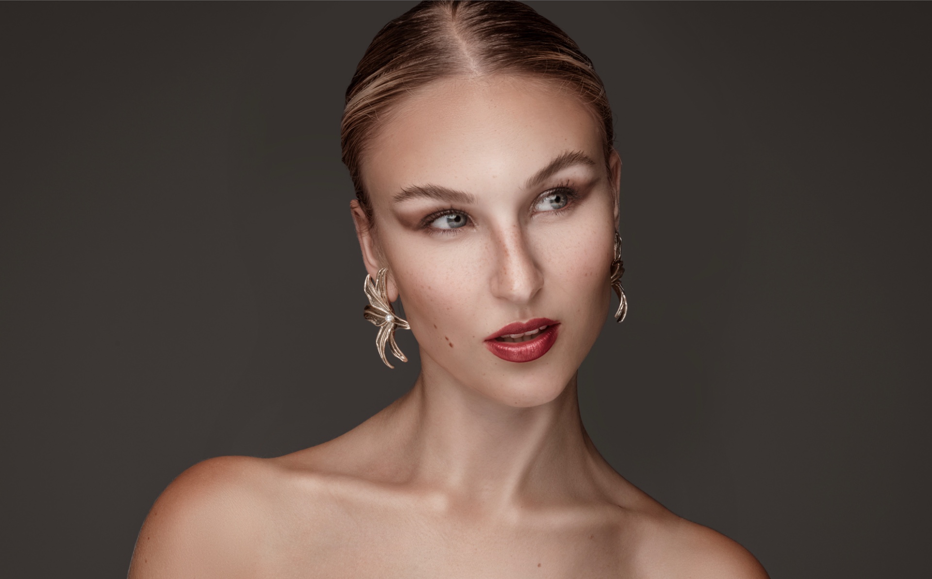 Laura — Model & Hostess in Hohenfels photo 15