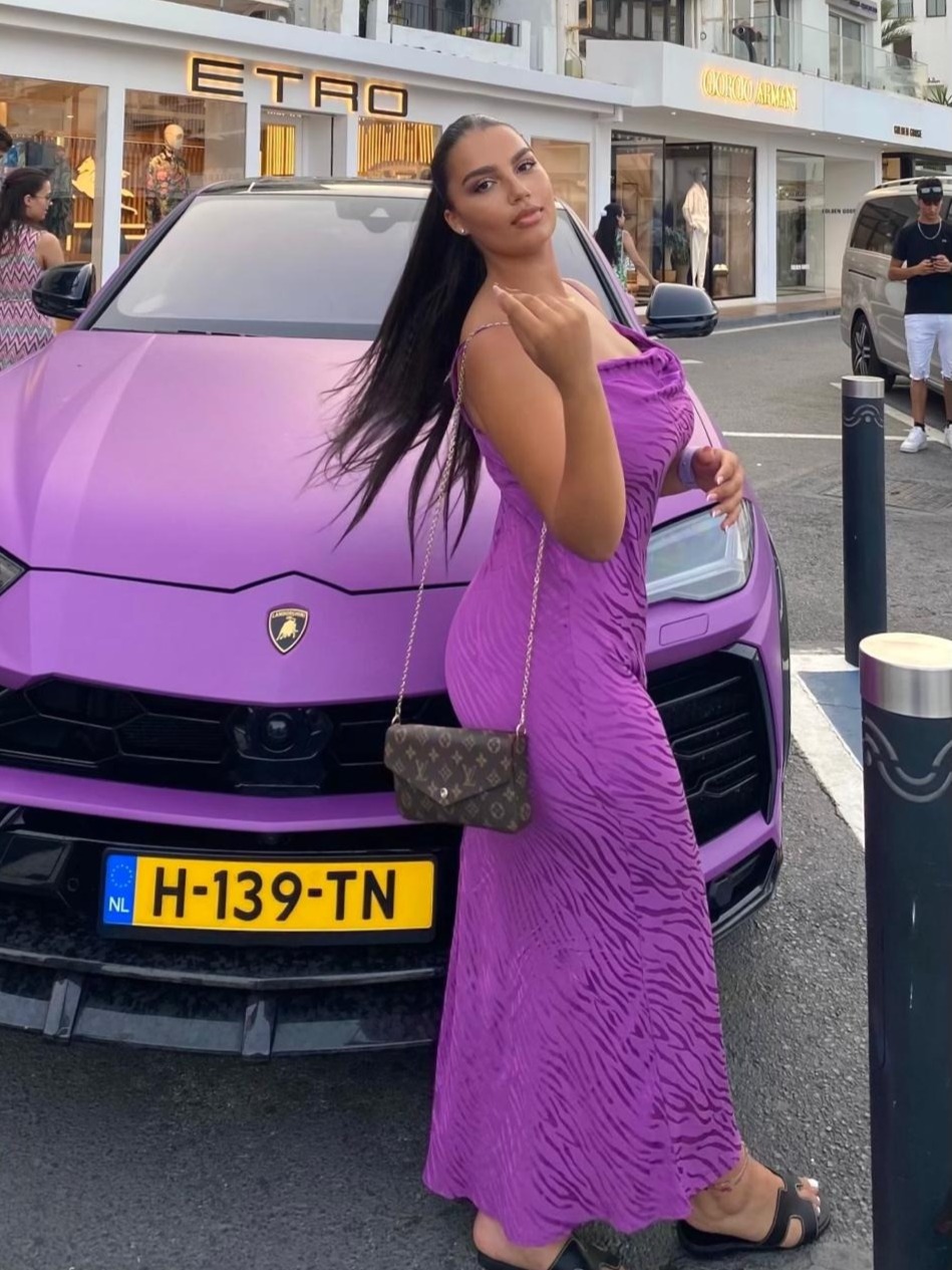 Wahiba — Model & Hostess in Parma photo 3