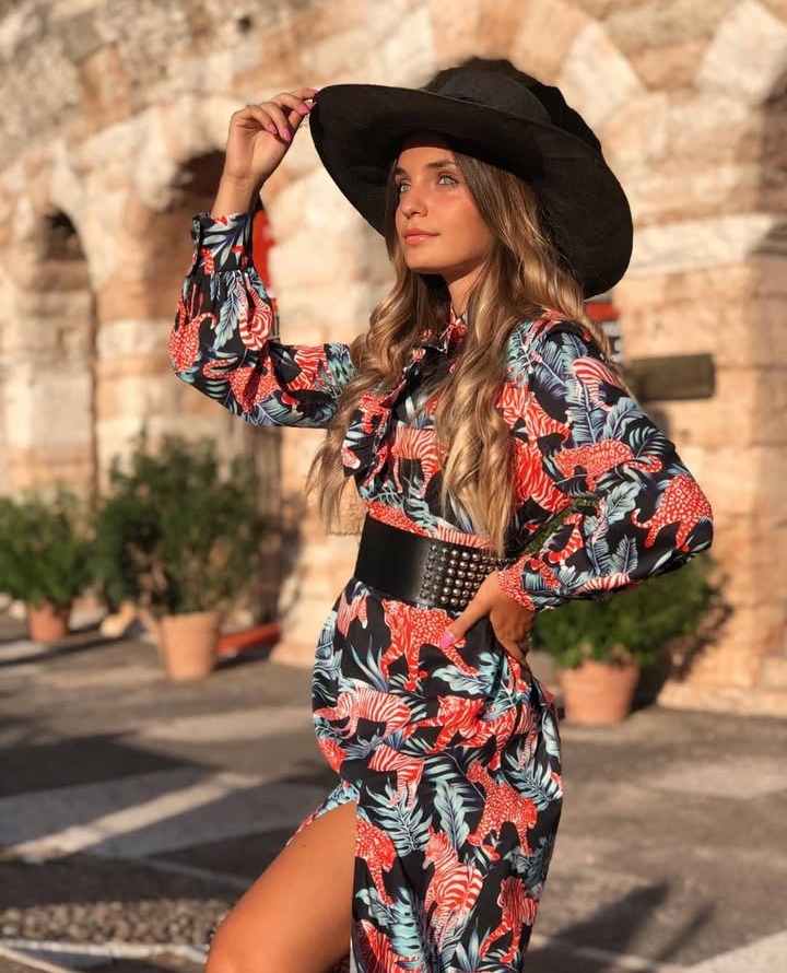 Francesca — Model & Hostess in Verona photo 14