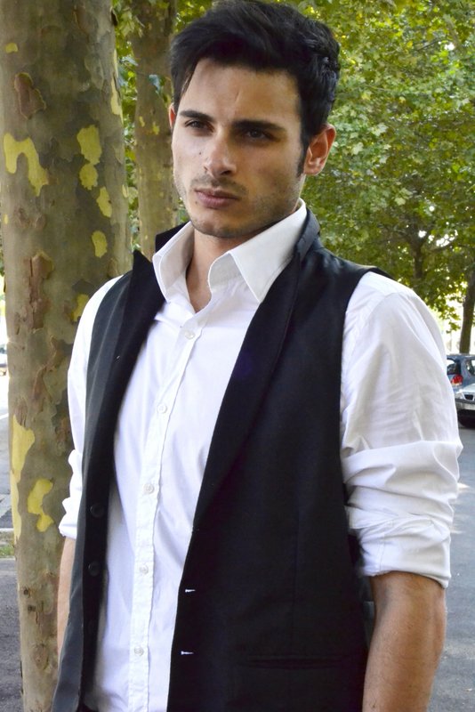Boris — Model & Host in Milano photo 8
