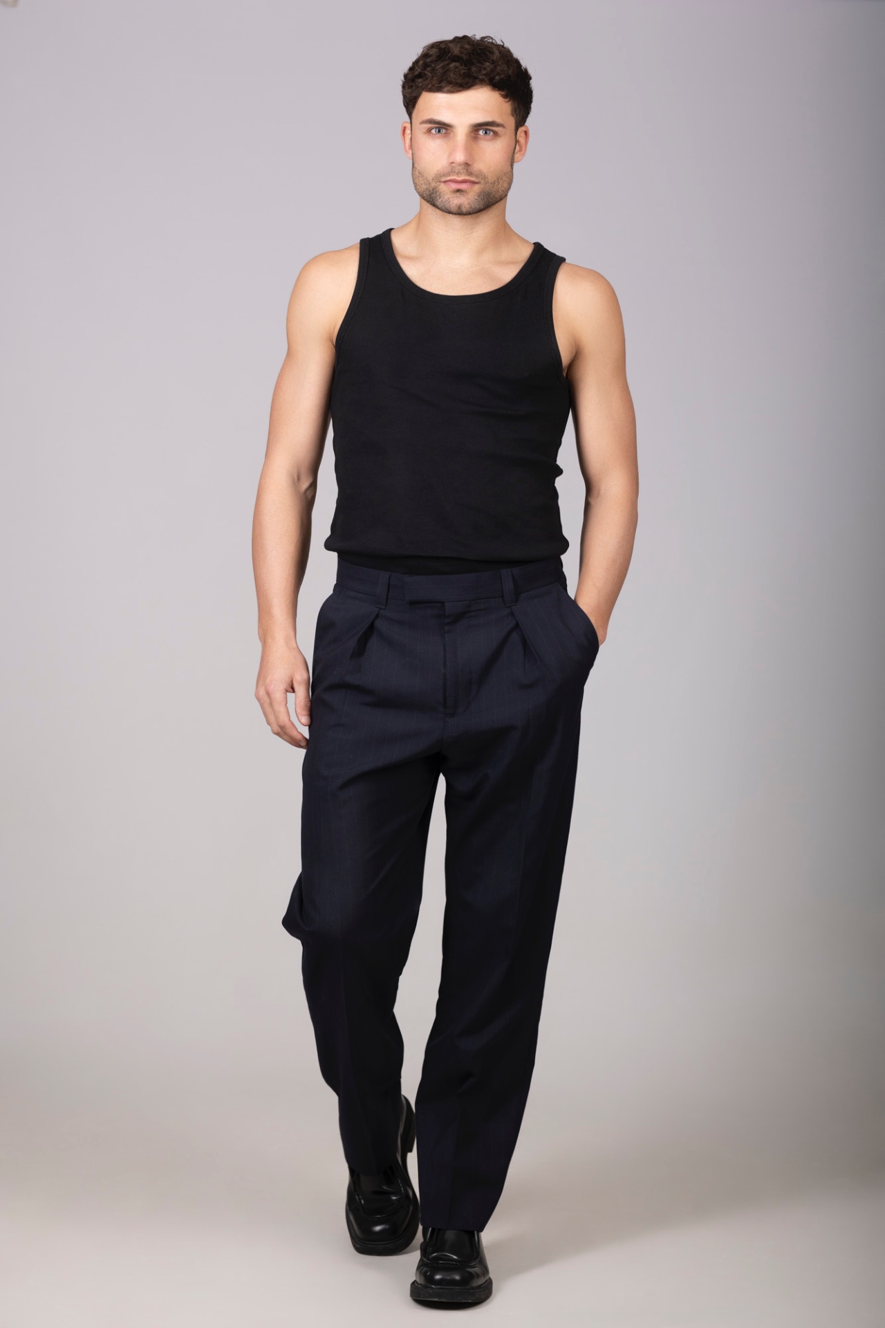 Antoine — Model & Host in Gard photo 3