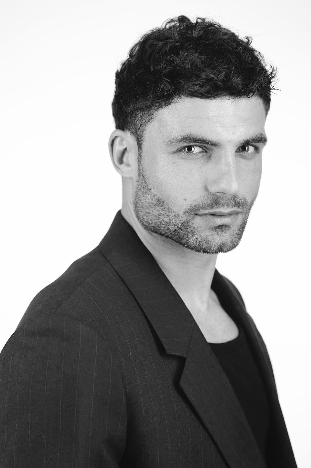 Antoine — Model & Host in Gard photo 4