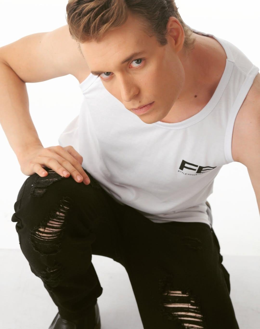 Antonio — Model & Host in Buccinasco photo 20