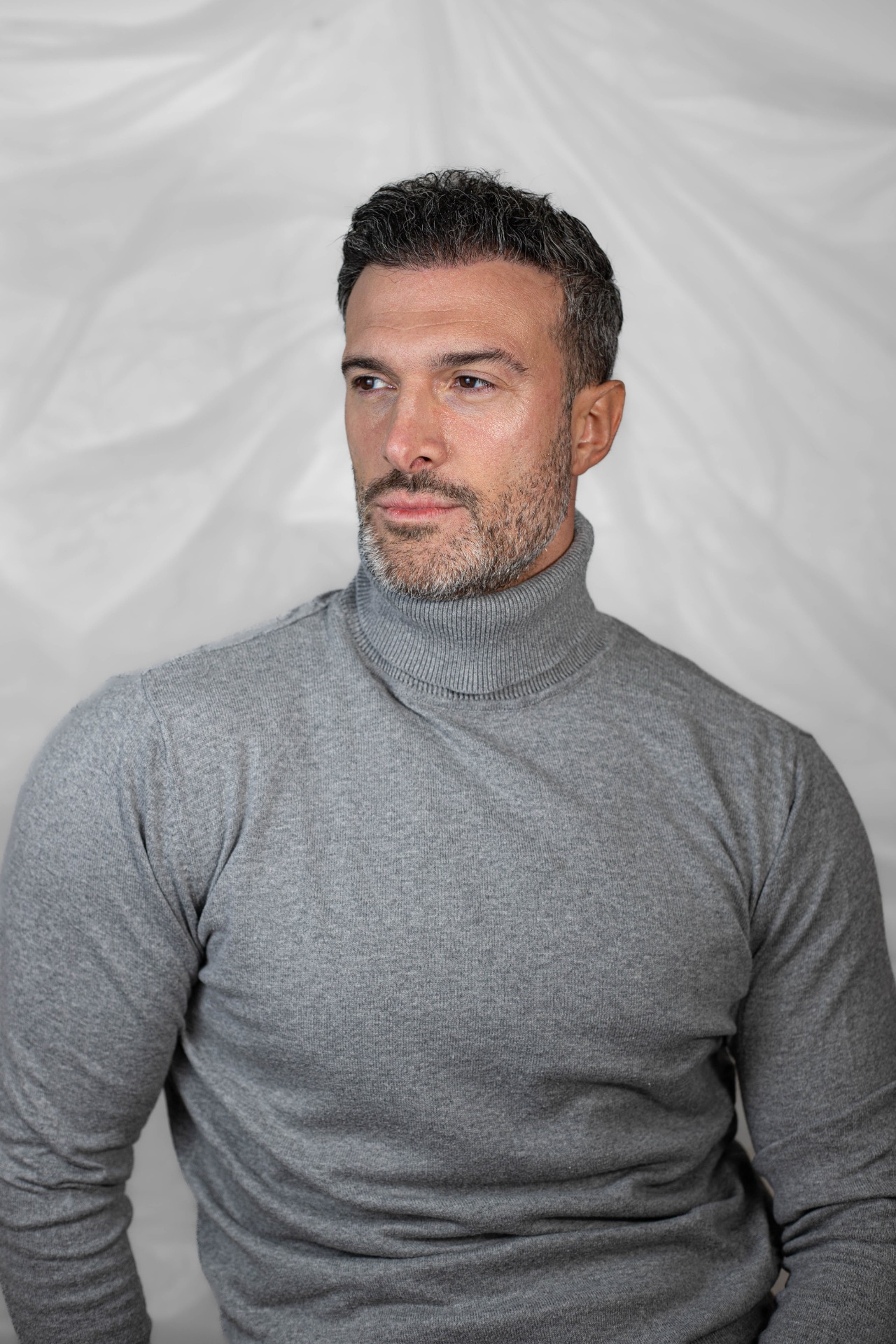 Davide — Model & Host in Cameri photo 7