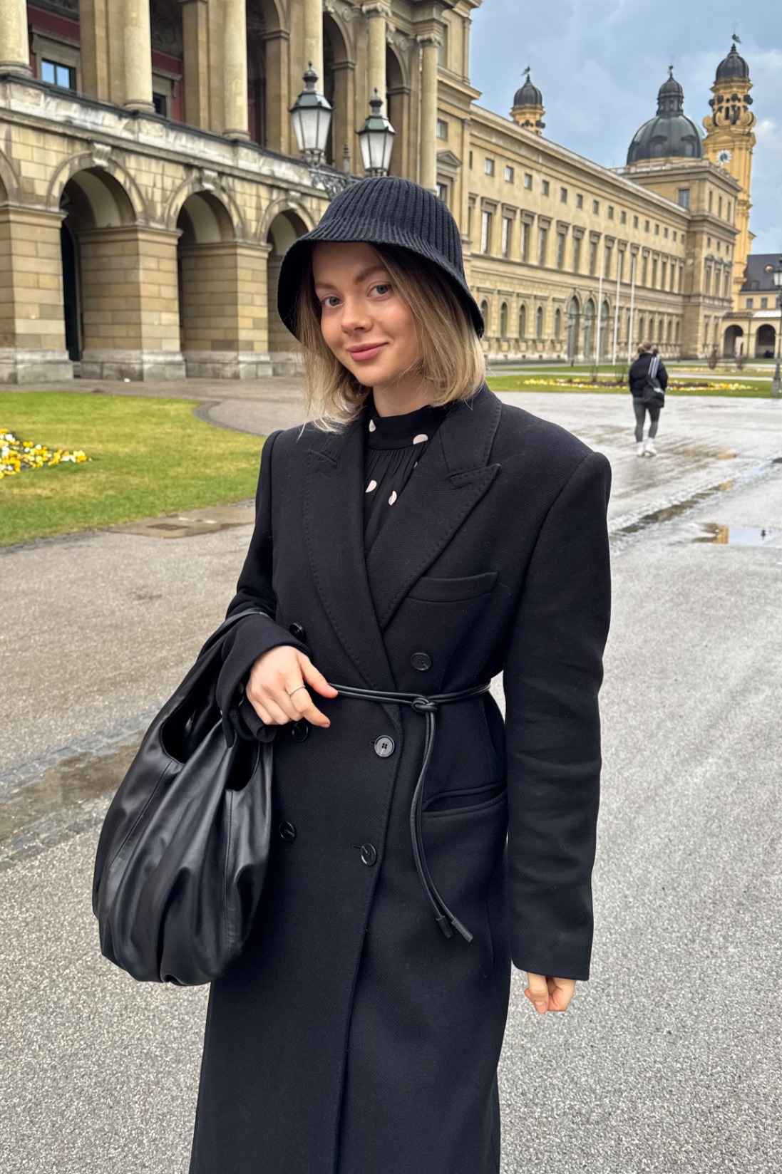 Liubov — Model & Hostess in M&uuml;nchen photo 1