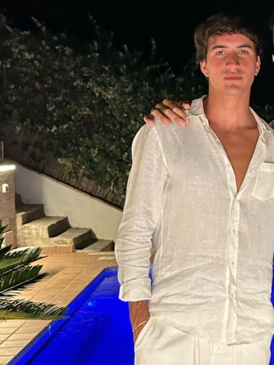Carlo Yoris — Model & Host in Anacapri photo 2