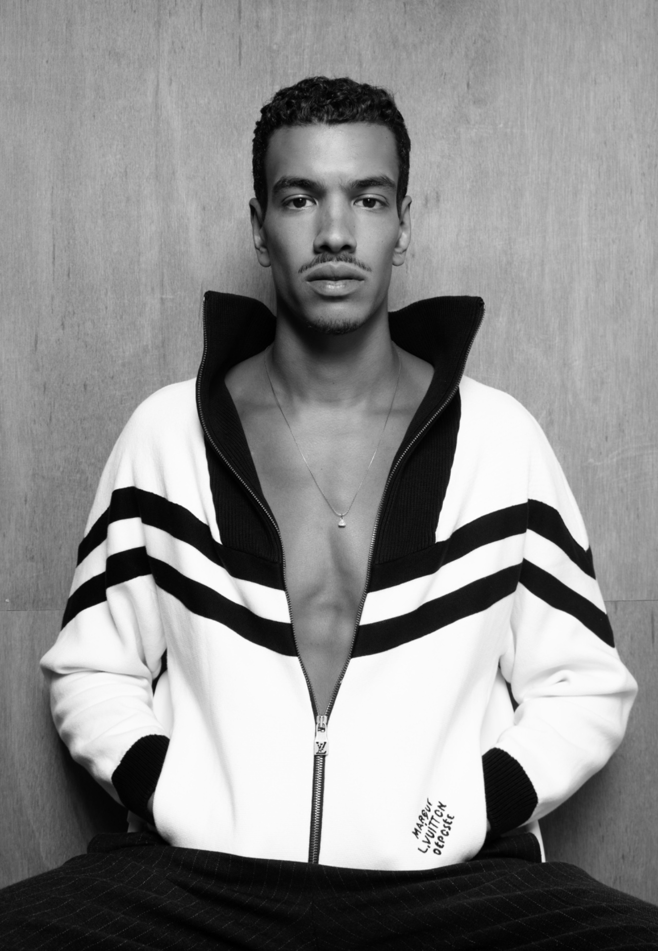 Benjamin — Model & Host in Montreuil photo 16