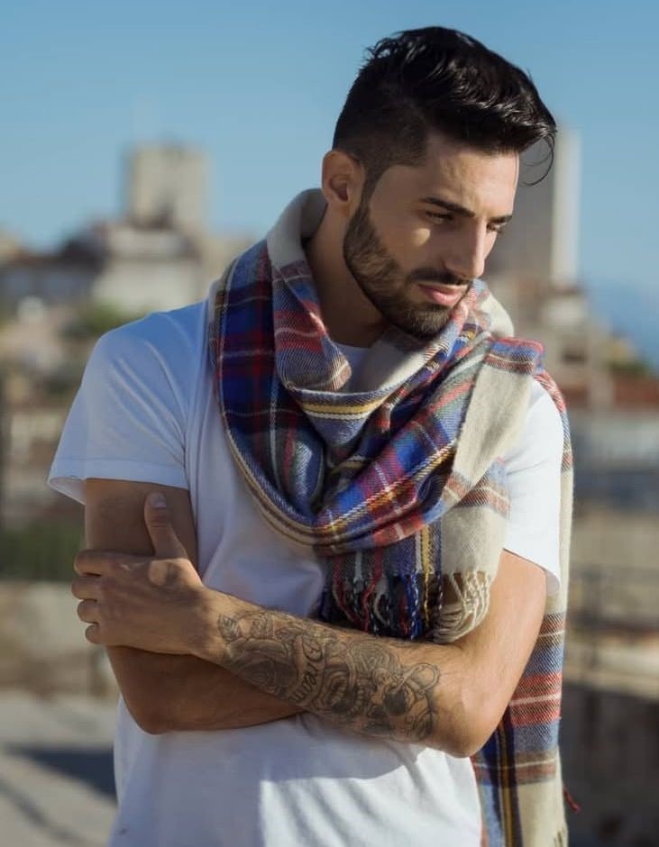 Micka&euml;l — Model & Host in Nice photo 4