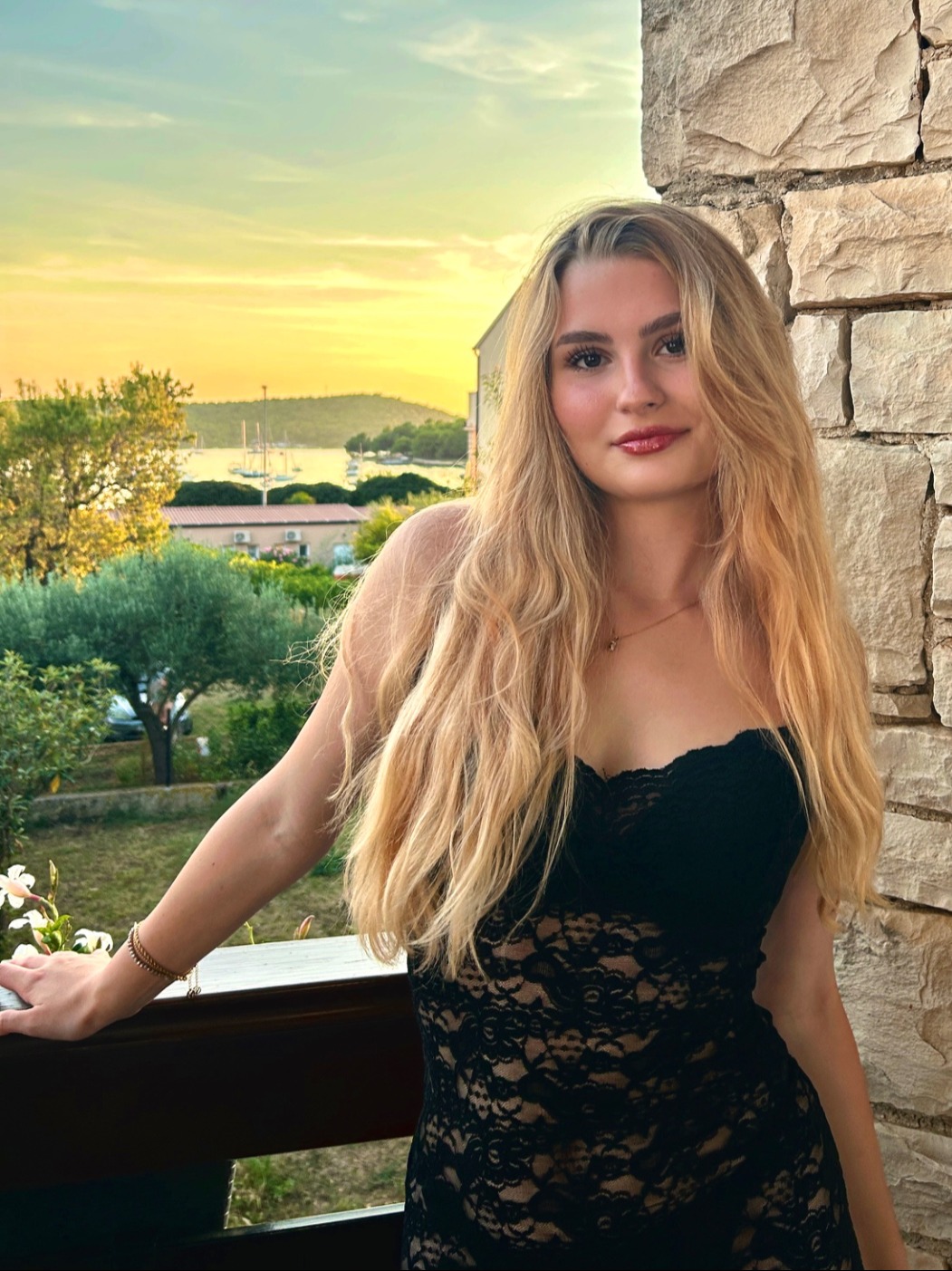 Nina — Model & Hostess in Rosental An Der Kainach photo 1