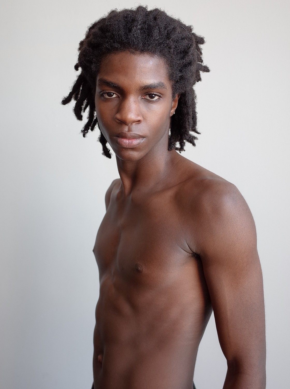Ivant&eacute; — Model & Host in Kings County photo 2