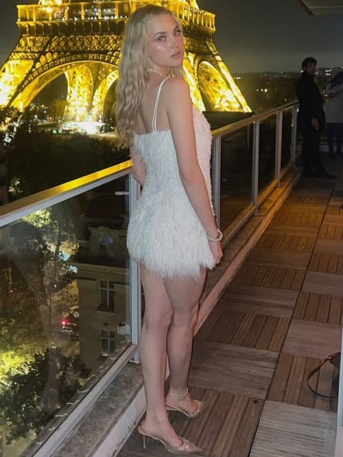 Lisa — Model & Hostess in Hamburg photo 6