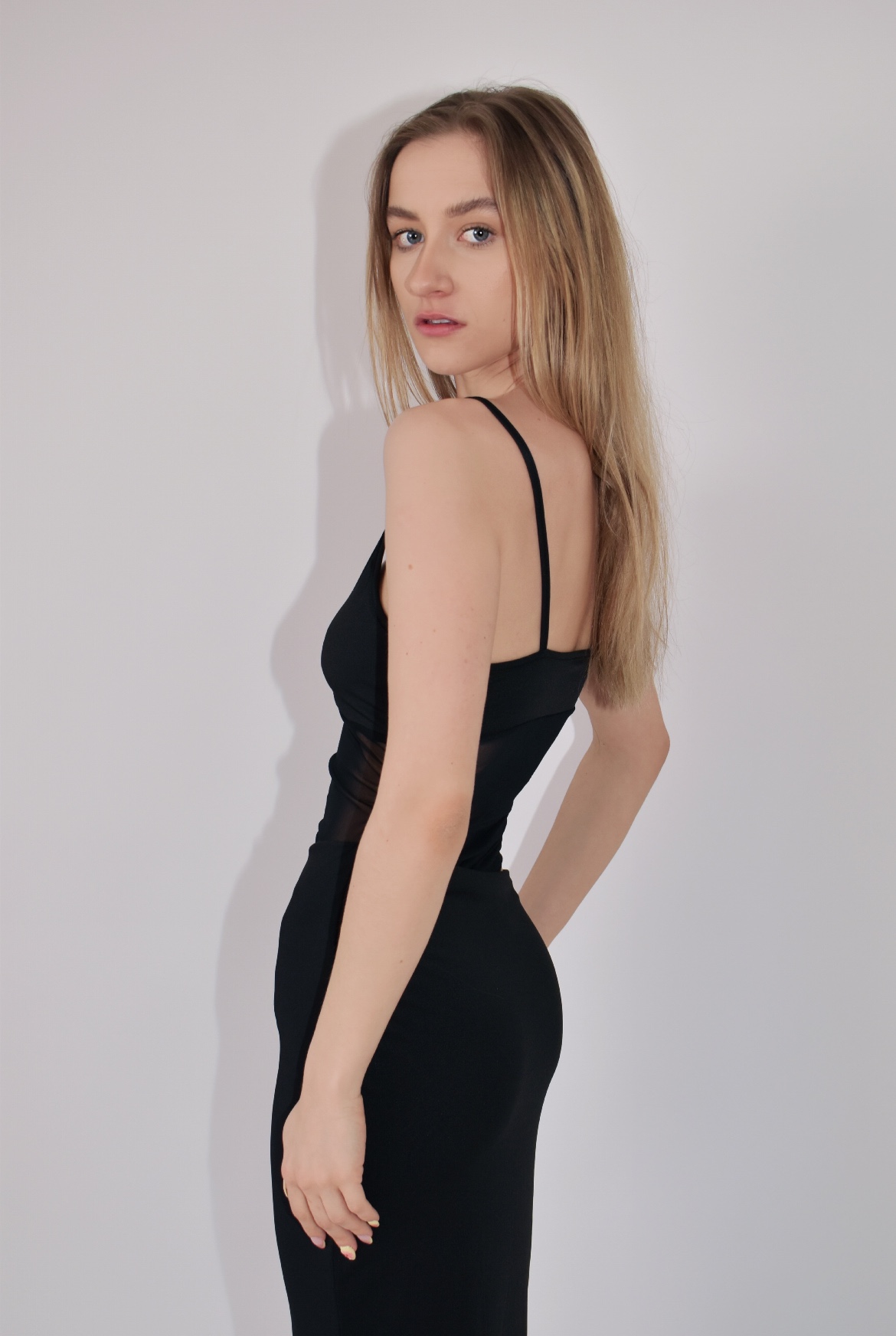 Orsolya — Model & Hostess in Budapest photo 14