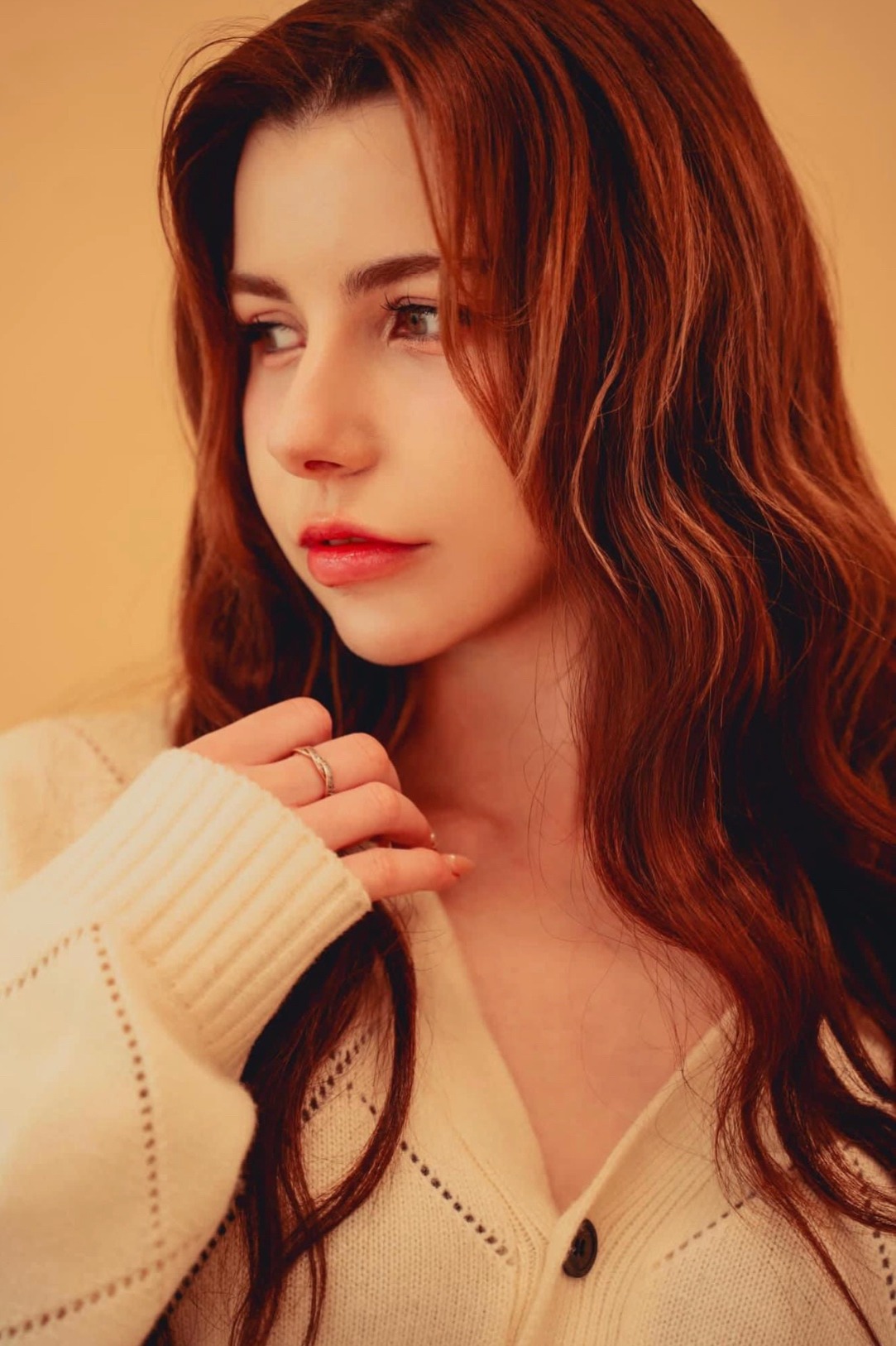 Leona — Model & Hostess in Seoul photo 7