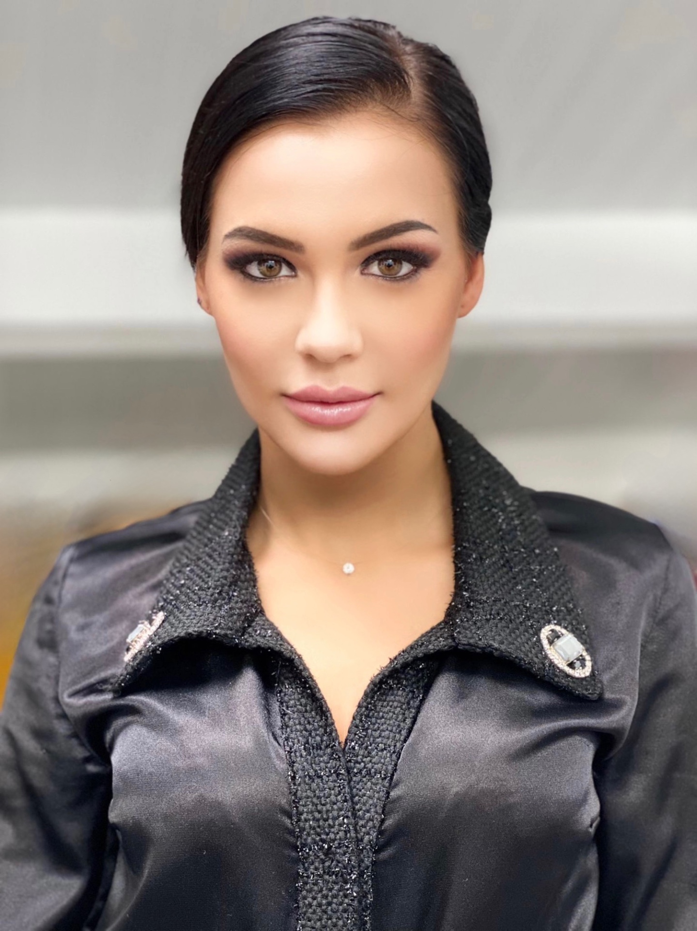 Alexandra — Model & Hostess in Greater London photo 6