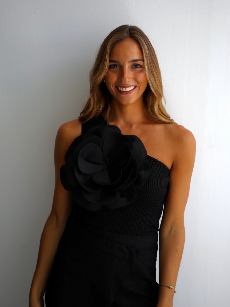 Maria Leonor — Model & Hostess in Locarno photo 3