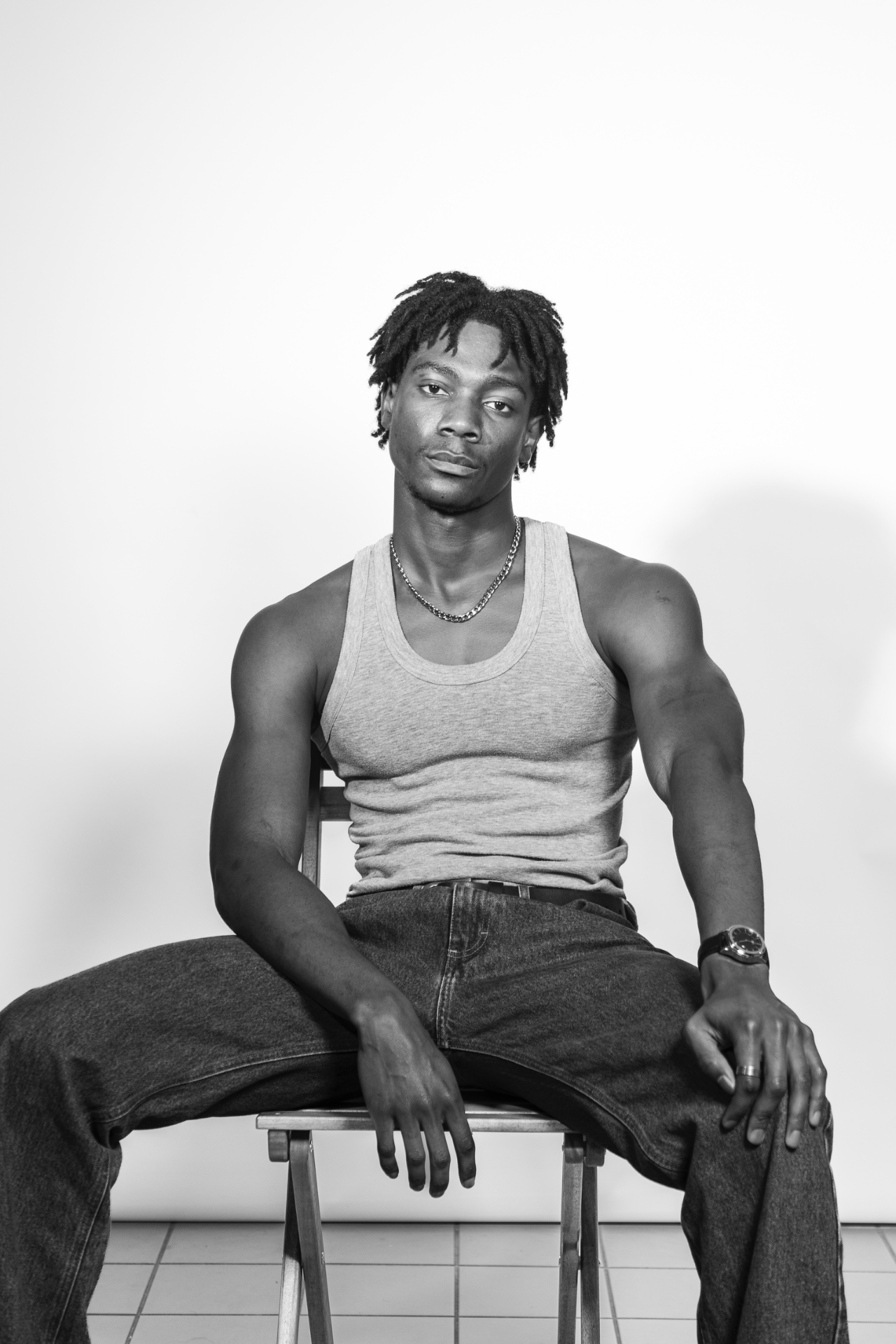 Yohann — Model & Host in Lausanne photo 4
