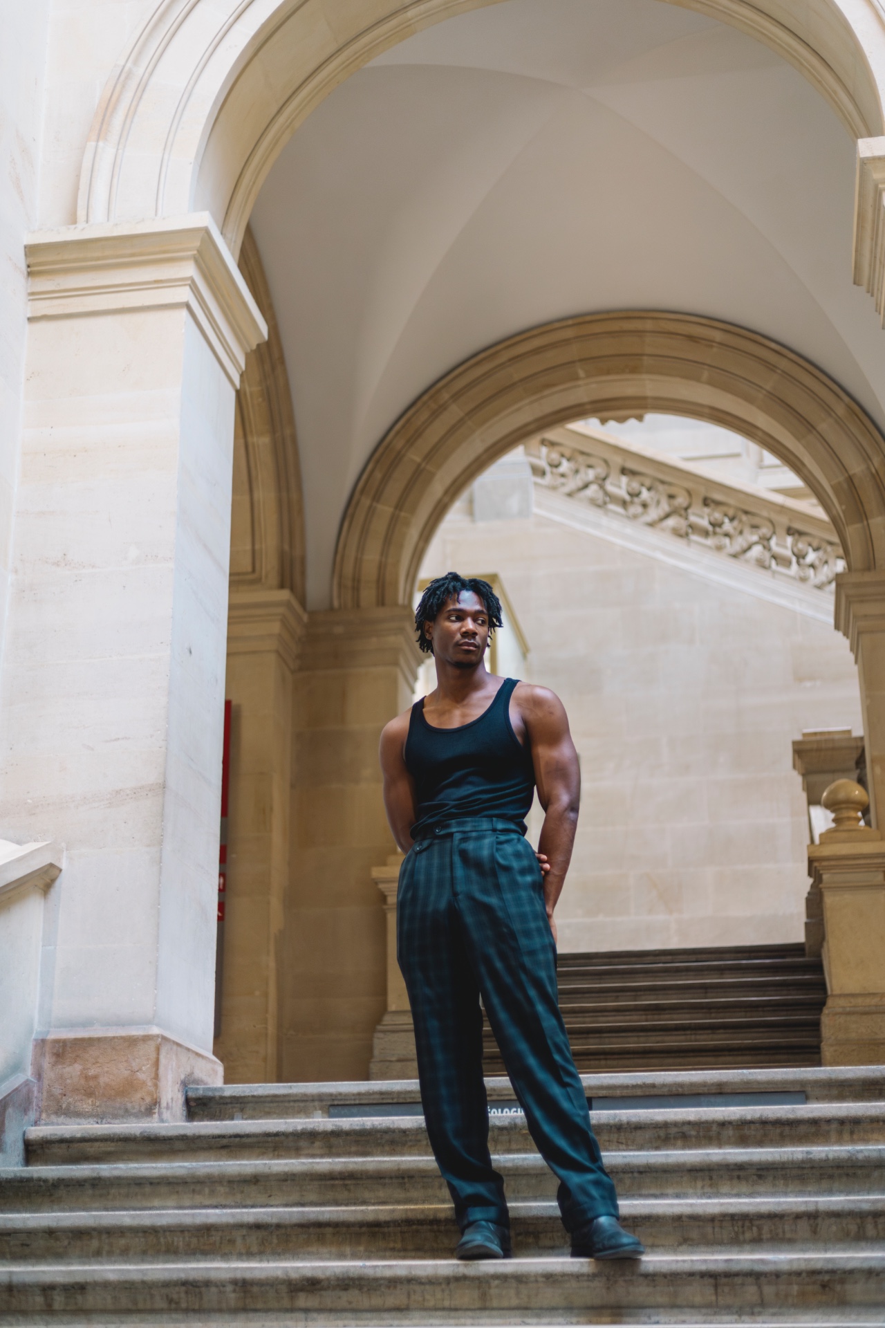 Yohann — Model & Host in Lausanne photo 7