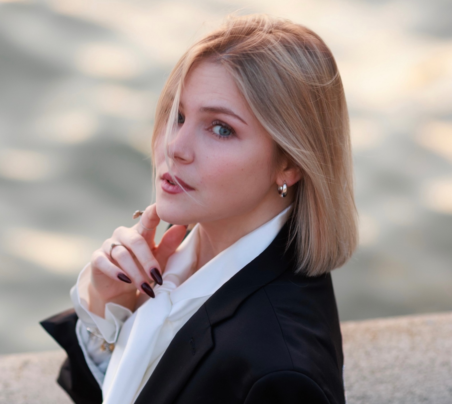 Liana — Model & Hostess in Greater London photo 1