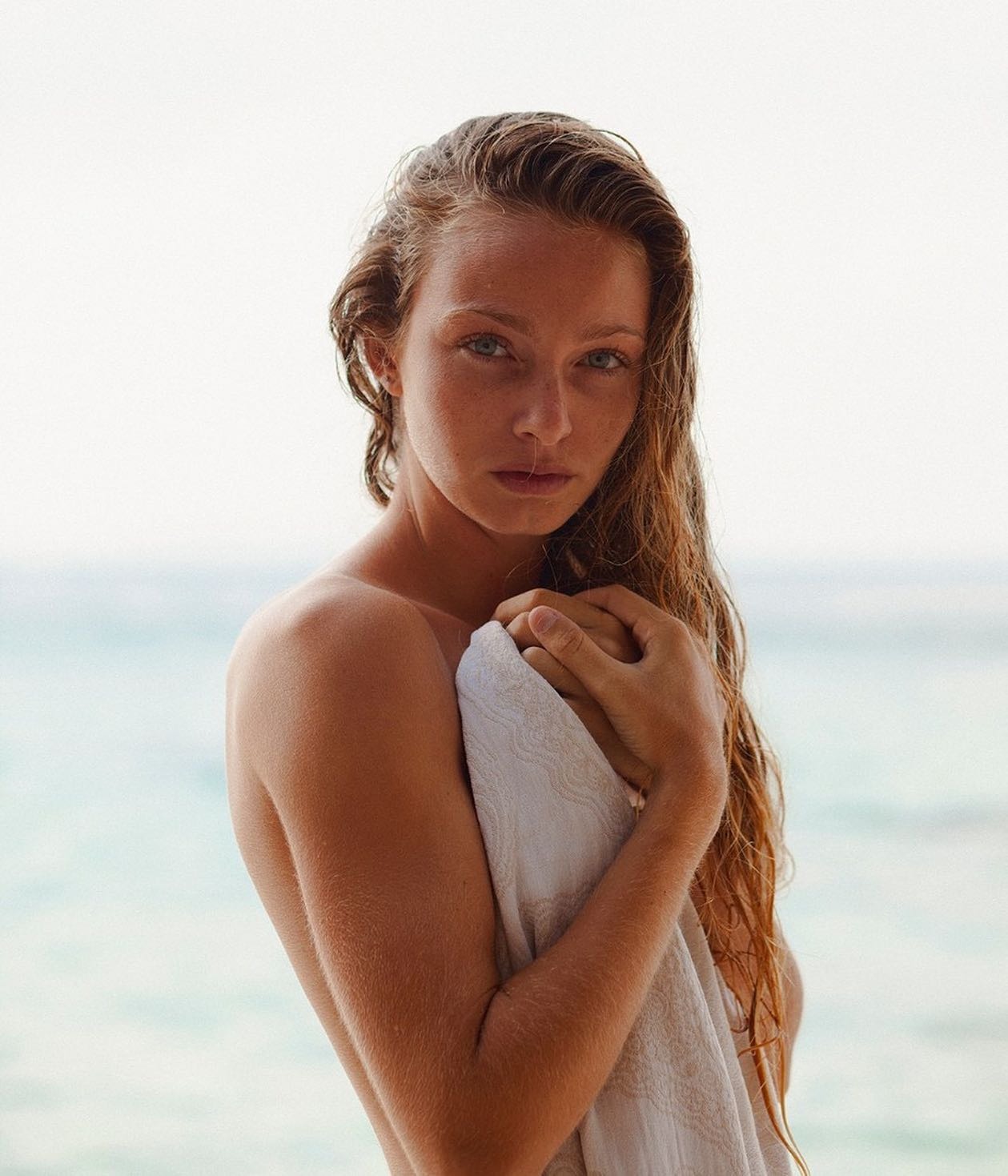Anais — Model & Hostess in Marseille photo 13