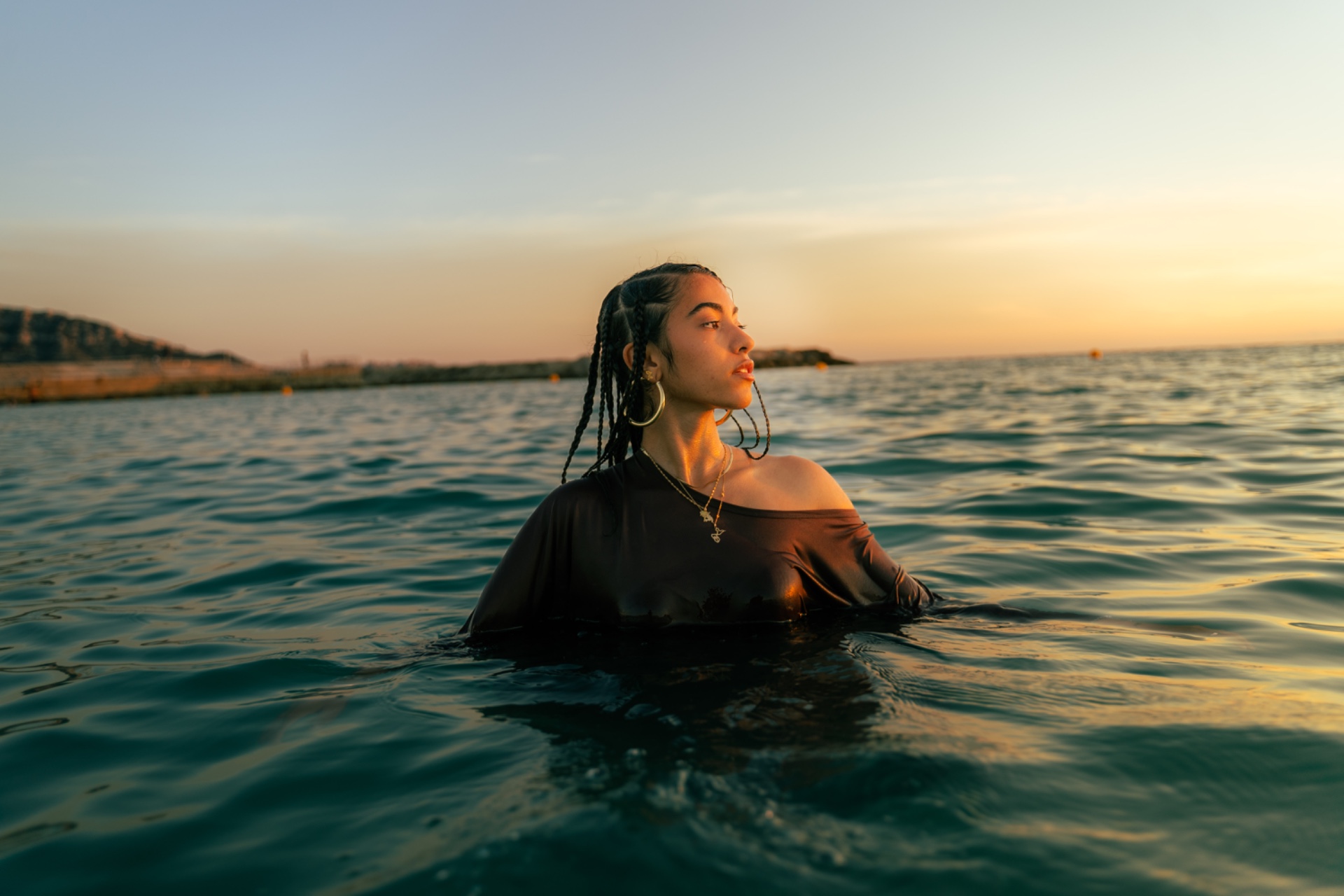 A&iuml;na Mahdiya — Model & Hostess in Marseille photo 3