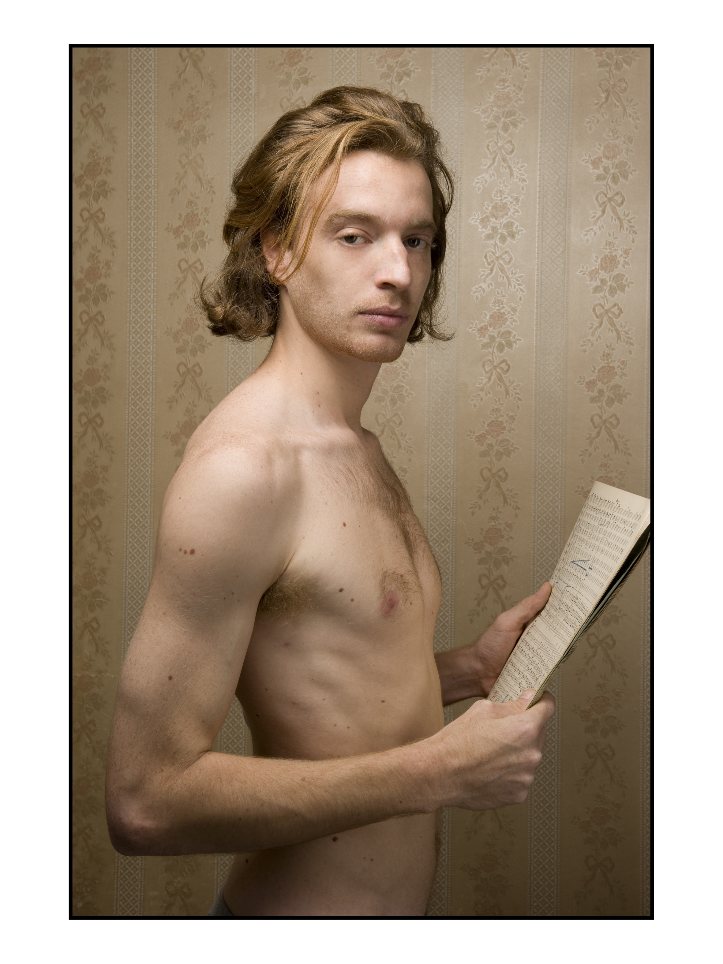 Victor — Model & Host in Paris photo 1
