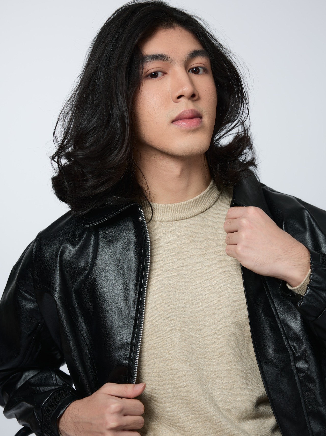 Akhara — Model & Host in Bangkok photo 2