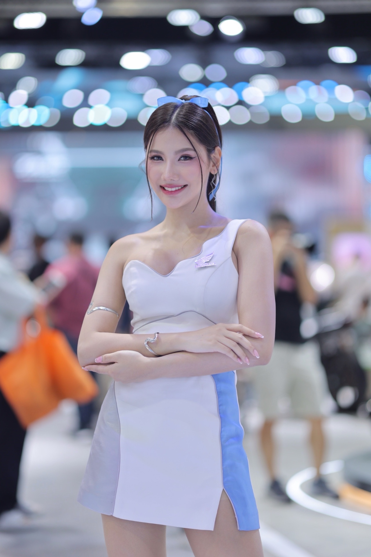 Yanisa — Model & Hostess in Bangkok photo 4
