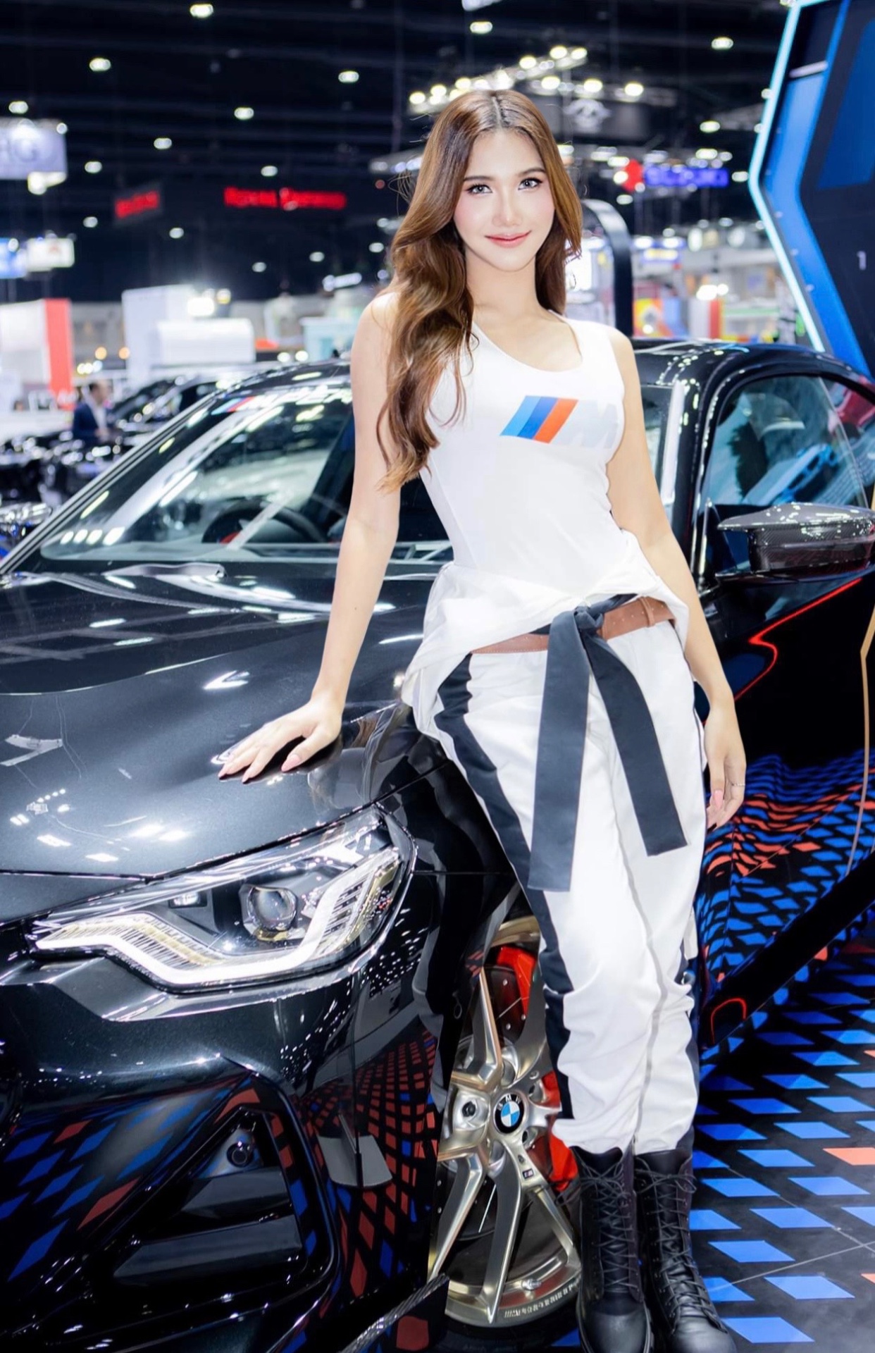 Yanisa — Model & Hostess in Bangkok photo 6