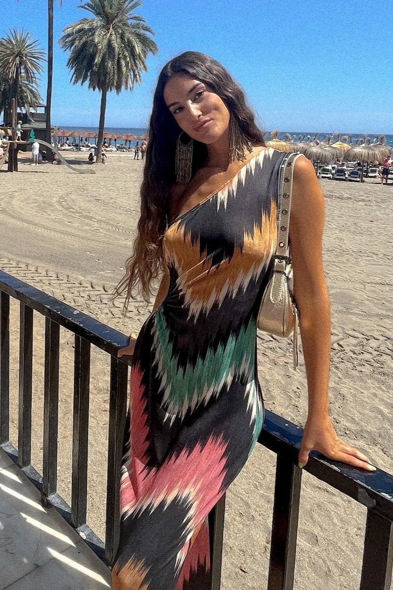 Paula — Model & Hostess in Marbella photo 11