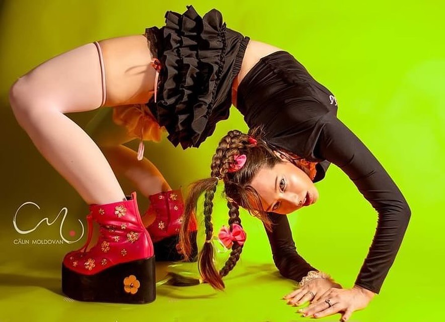 Iudita Carla — Model & Hostess in Queens County photo 13
