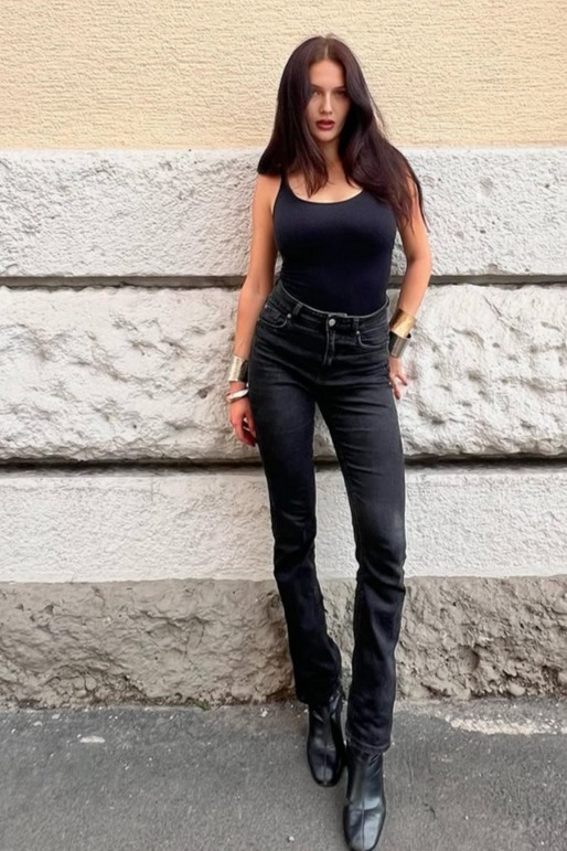 Lena — Model & Hostess in Milano photo 2