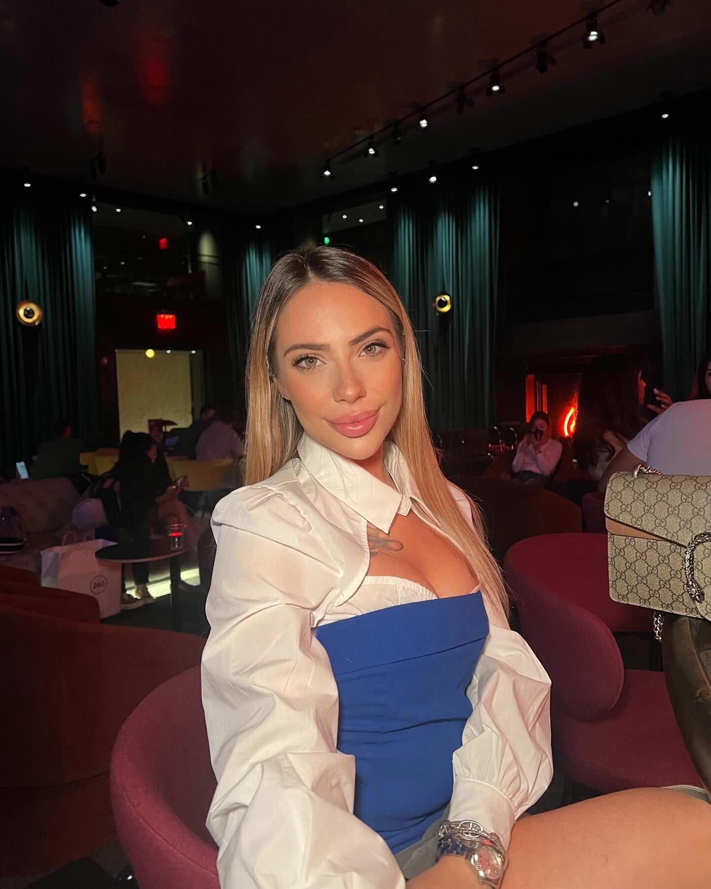 Francesca — Model & Hostess in Queens County photo 2